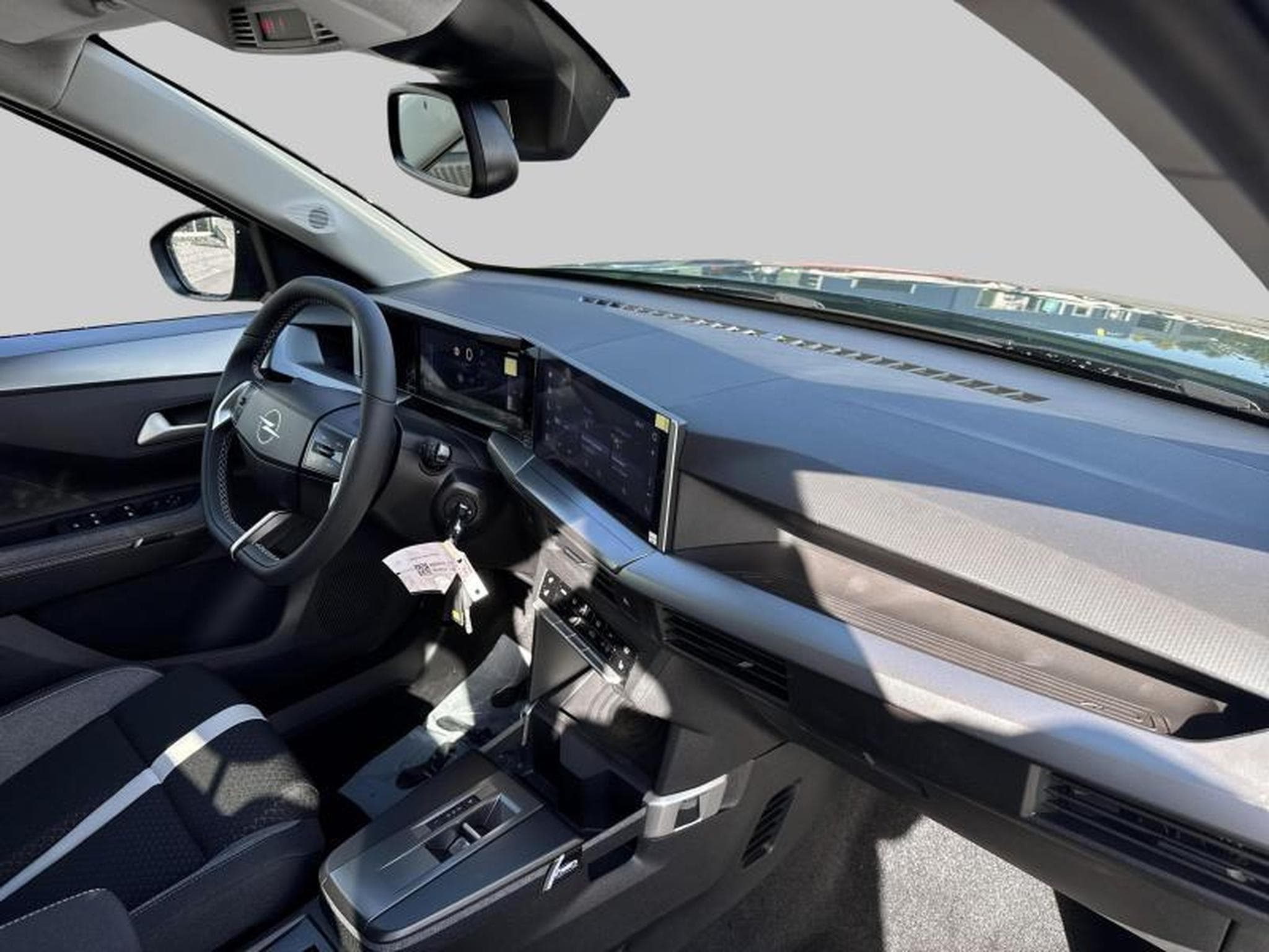 Opel Frontera & -e (2025) - Foto 9