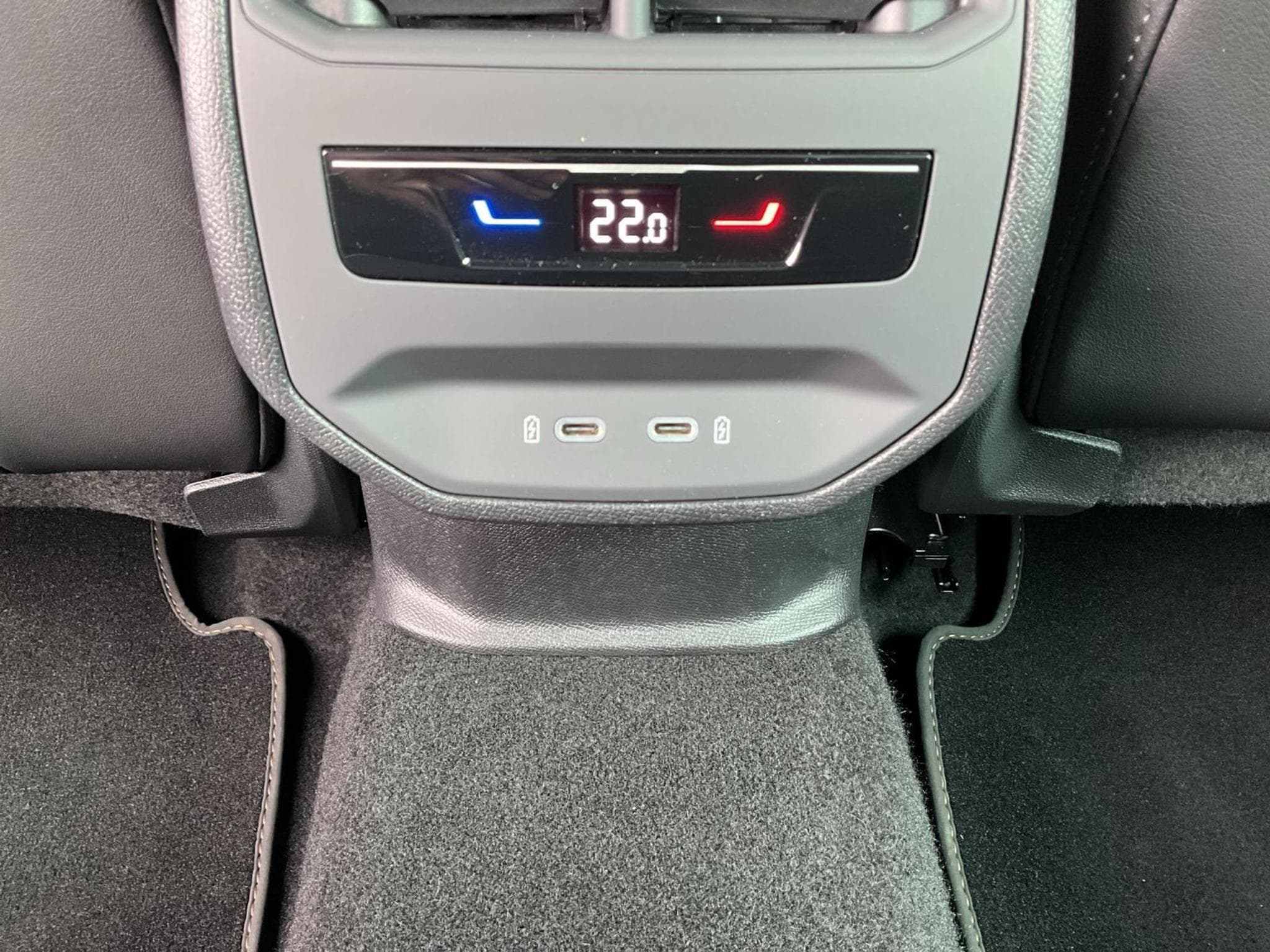 Cupra Leon ST+DSG+Pure-Perf.+Int.Drive (2025) - Photo 21