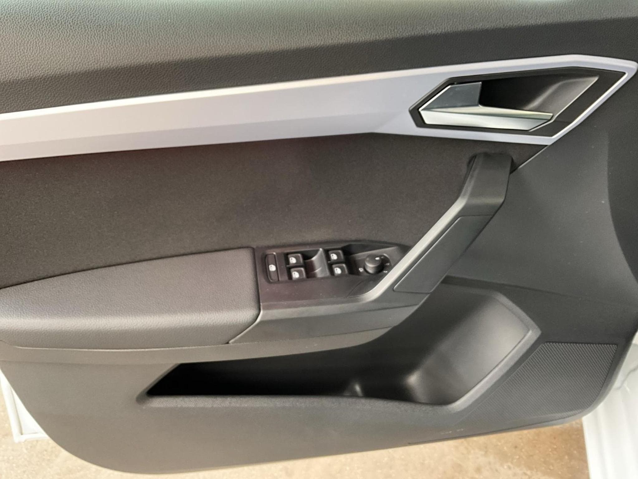 Seat Ibiza FR+DSG+P.Vision+P.Safe+Full-LED (2025) - Foto 14