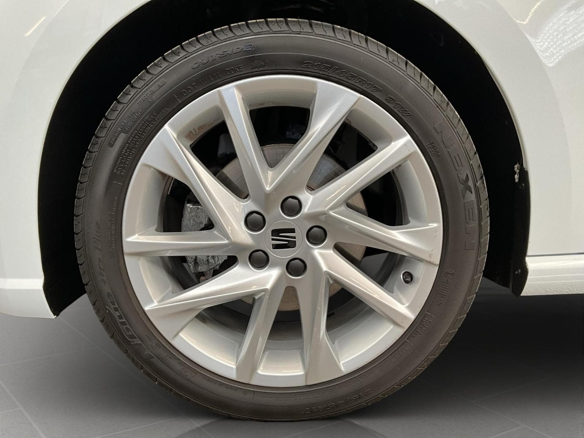 Seat Ibiza FR+DSG+P.Vision+P.Safe+Full-LED (2025) - Foto 8