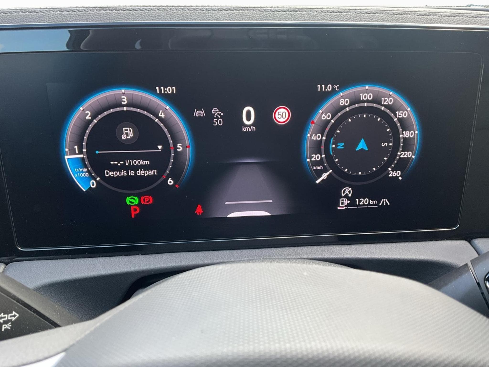 VW Tiguan R-Line+DSG+4M+Black-Style+Pano+AHK (2025) - Foto 11