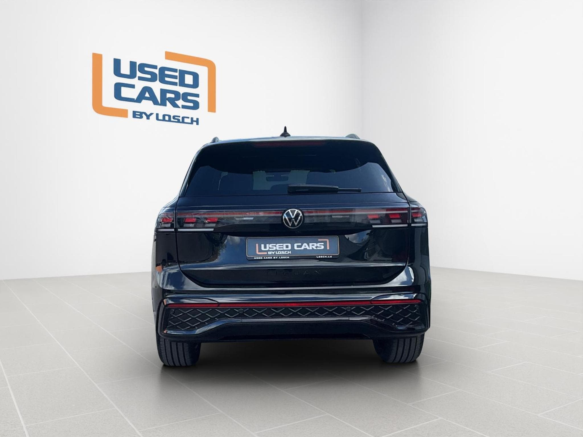 VW Tiguan R-Line+DSG+4M+Black-Style+Pano+AHK (2025) - Foto 7