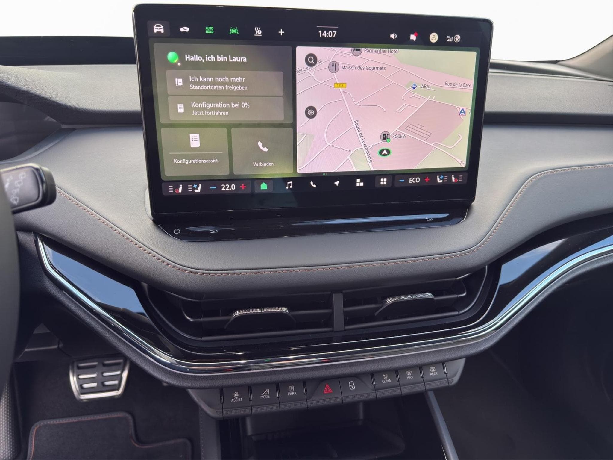 Skoda Enyaq 85X L&K (2025) - Photo 11