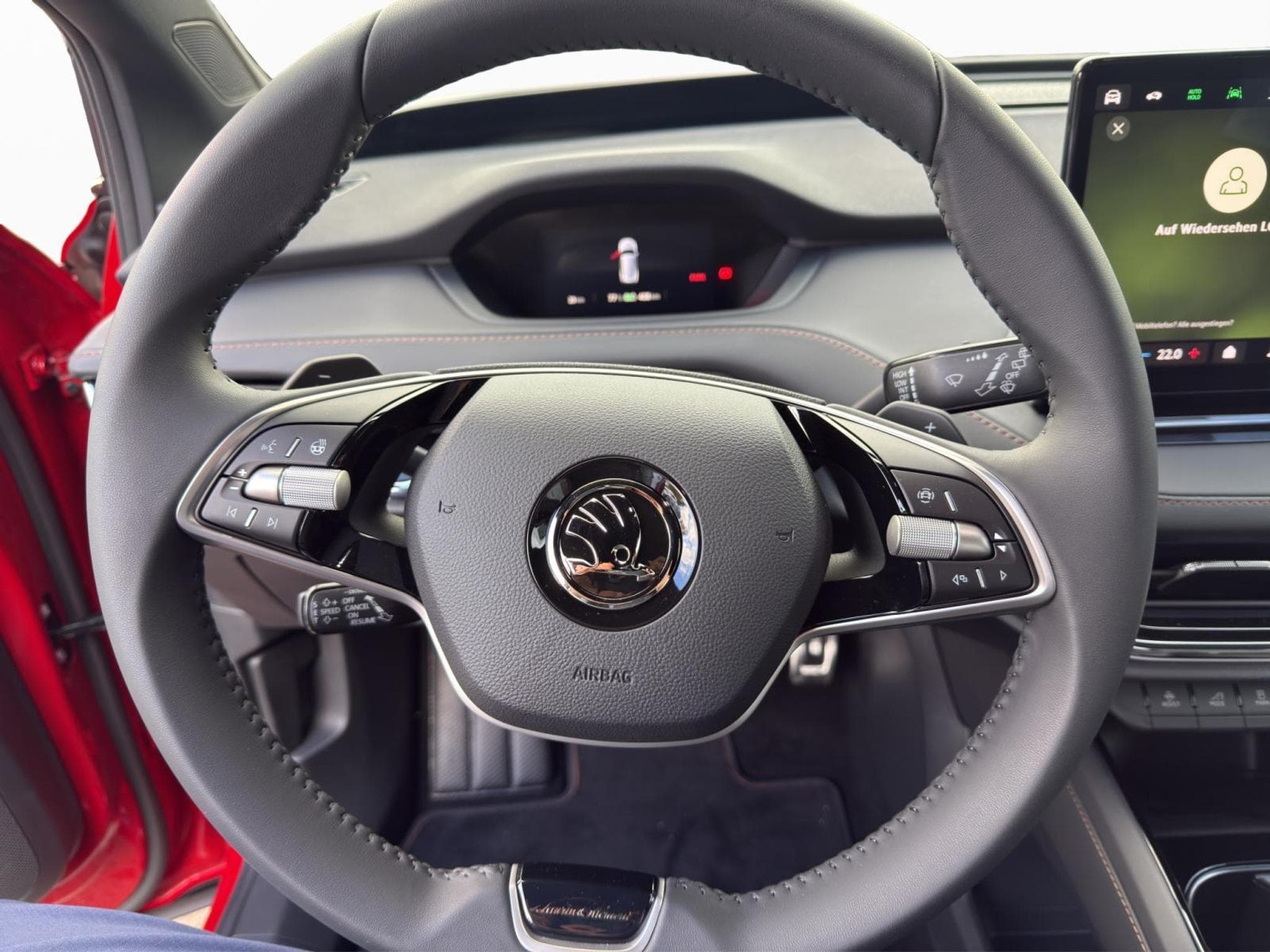 Skoda Enyaq 85X L&K (2025) - Photo 2