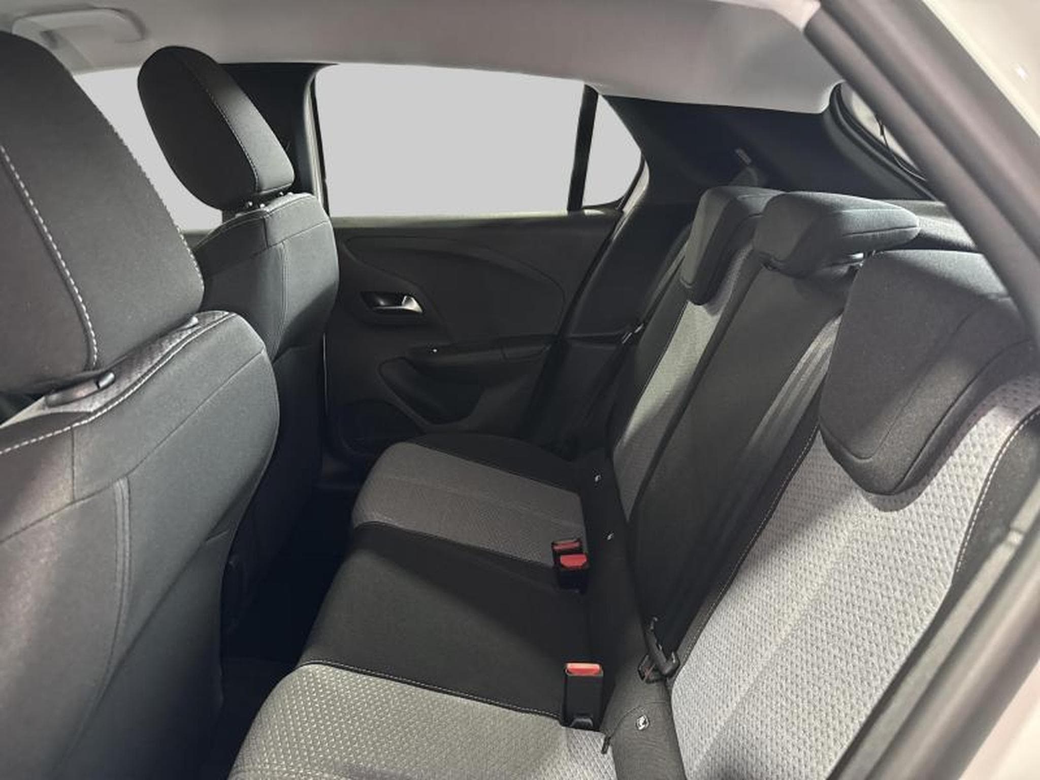 Opel Corsa EDITION (2025) - Foto 12