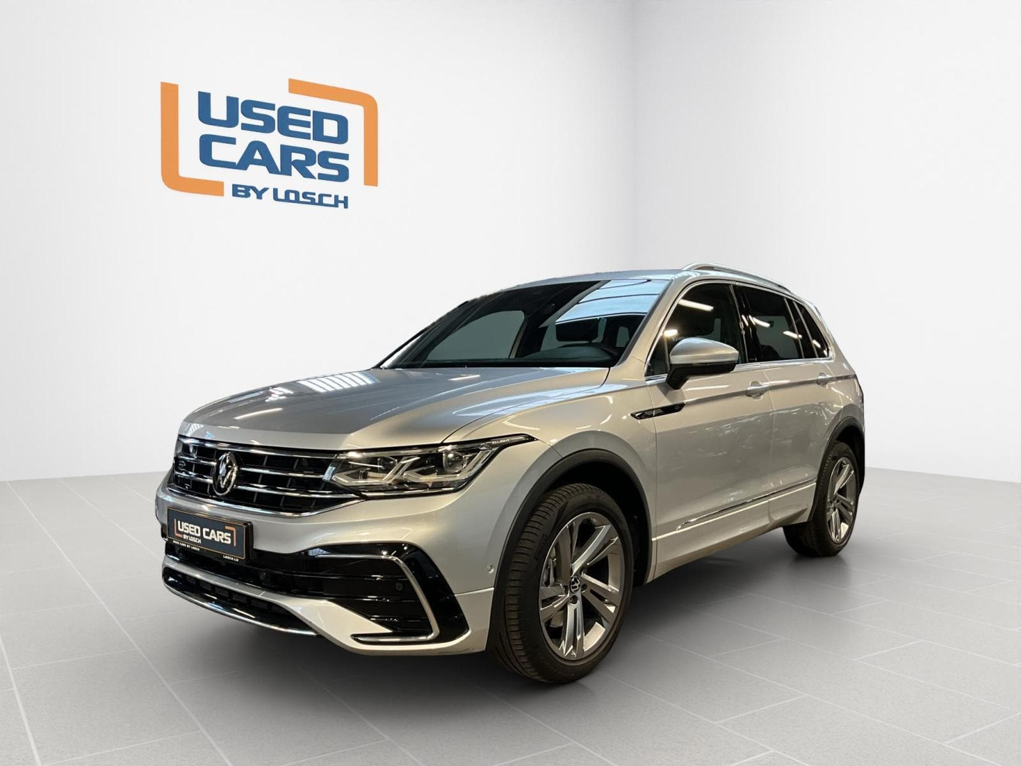 VW Tiguan R-Line+DSG+4M+Pano+MatrixLed (2021) - Foto 1