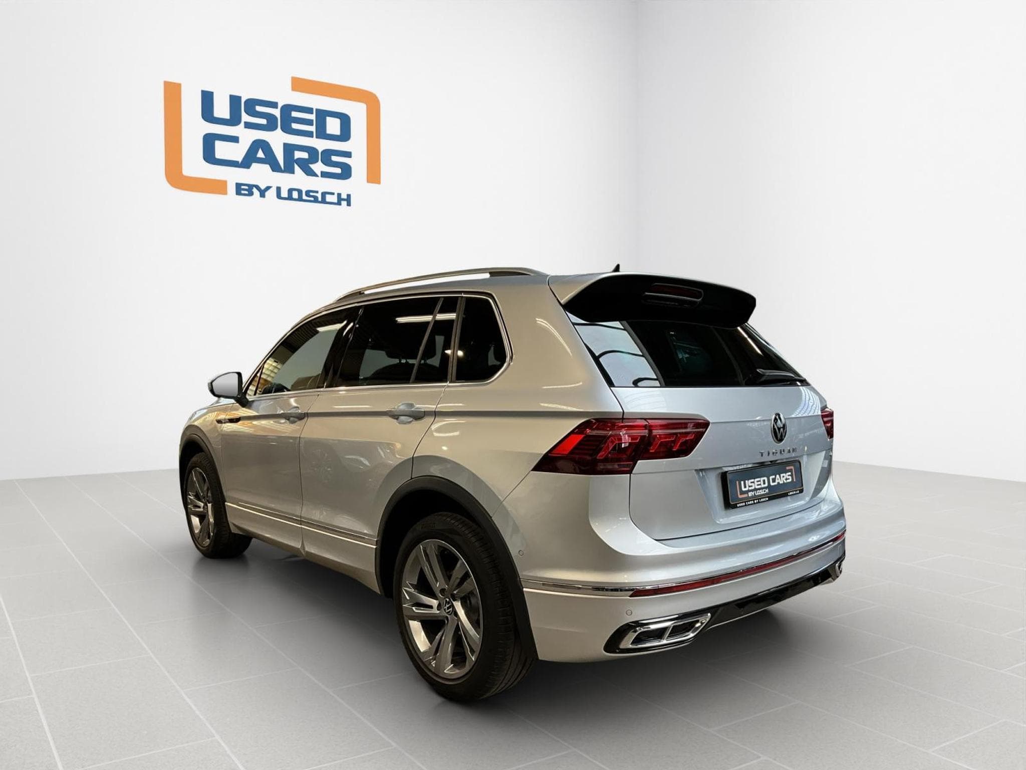 VW Tiguan R-Line+DSG+4M+Pano+MatrixLed (2021) - Foto 6