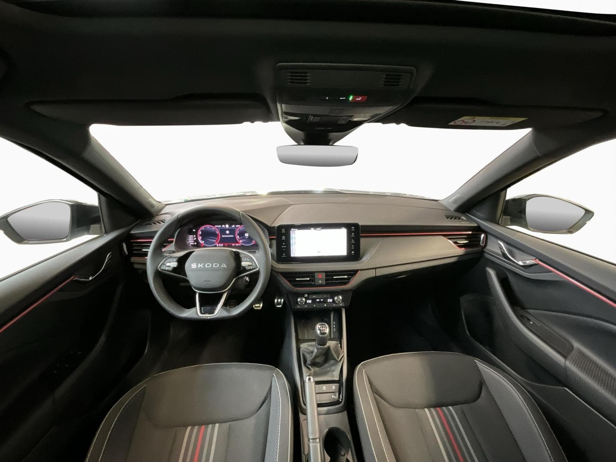 Skoda Kamiq Monte-Carlo+BVM+Pano+LED (2025) - Foto 2