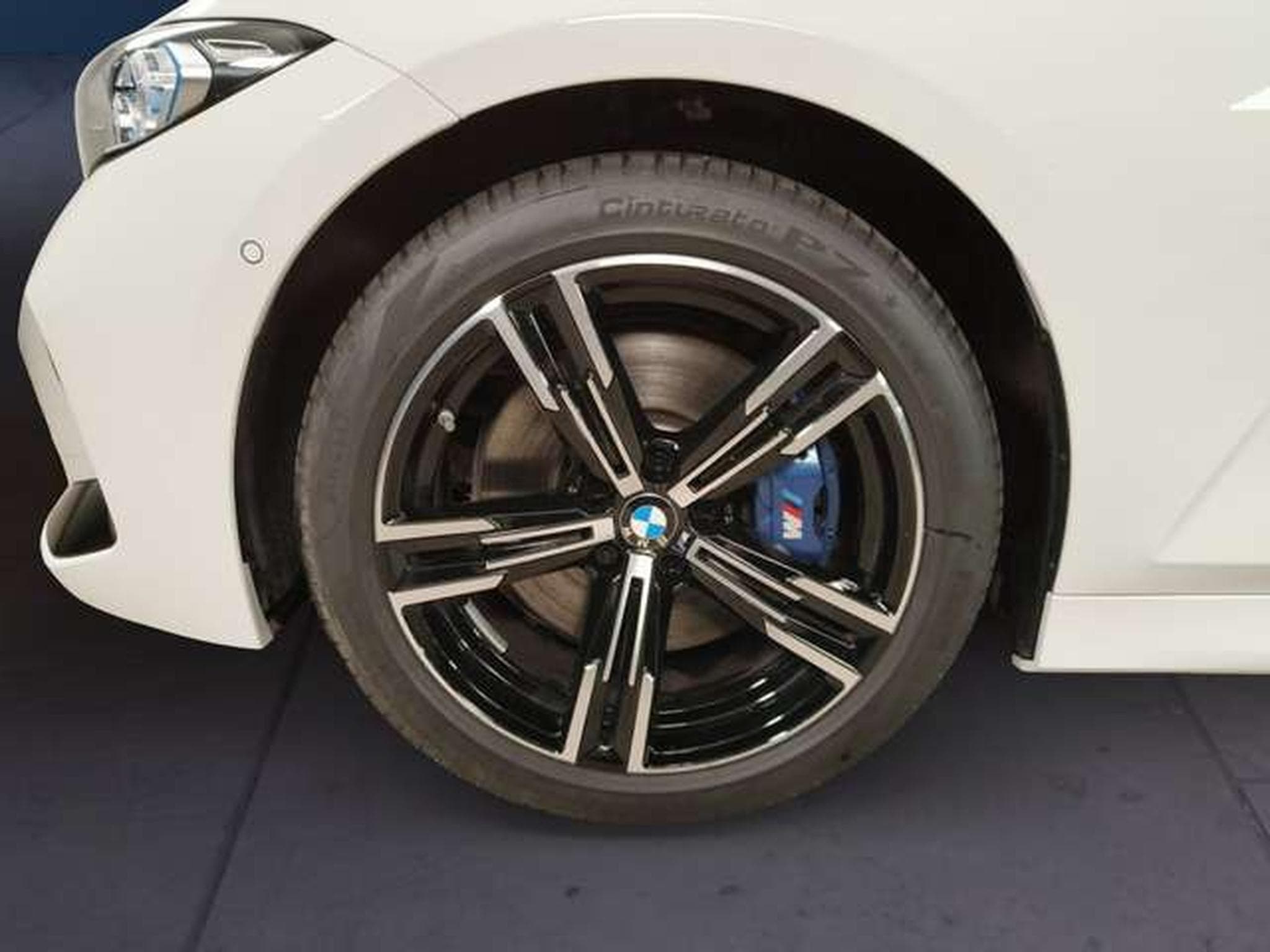 BMW 320 i xDrive HiFi DAB LED RFK Shz (2025) - Photo 8
