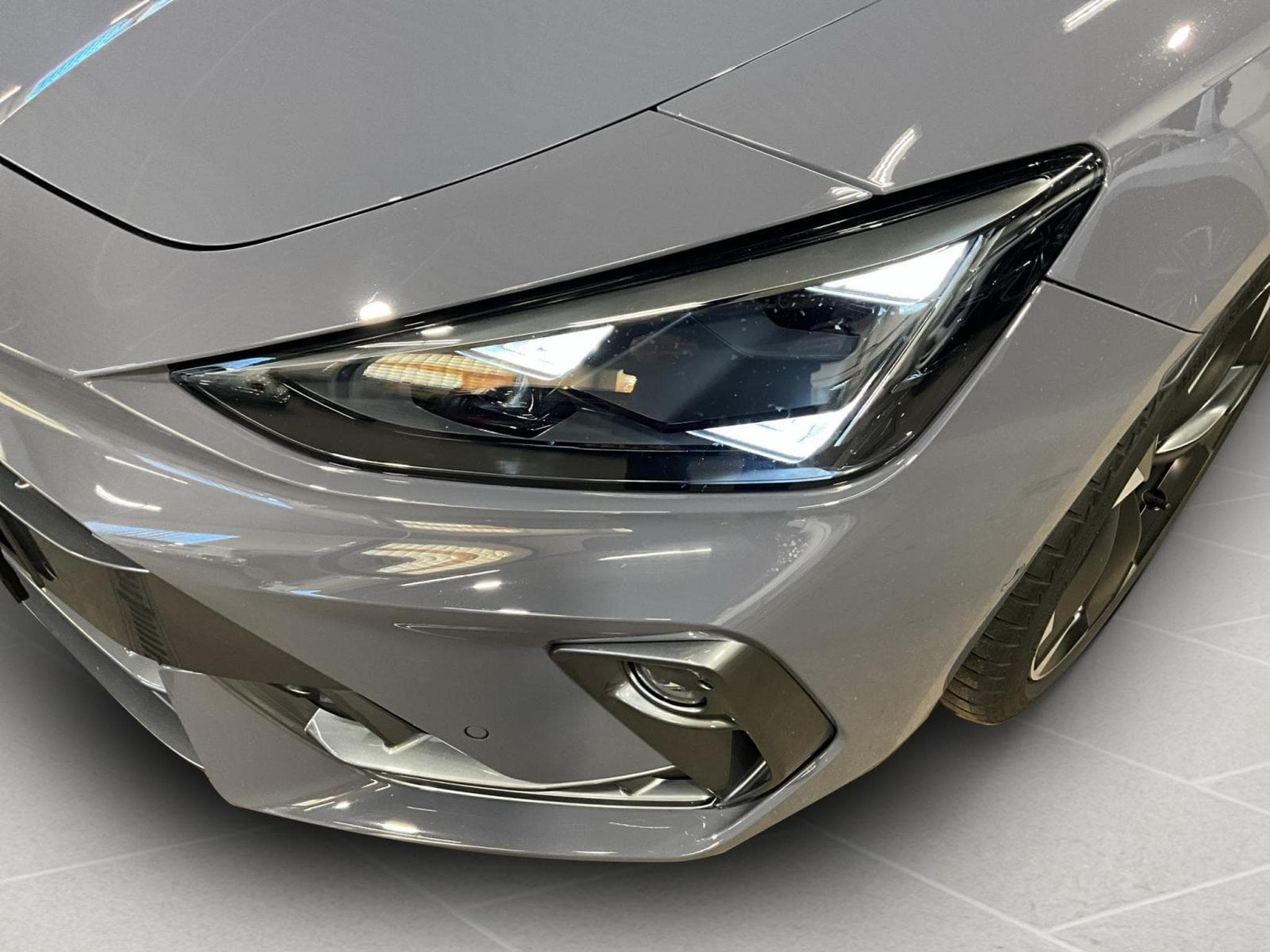 Cupra Leon Leon+Pure-Perf.+Dinamica+Int.Drive (2025) - Foto 17