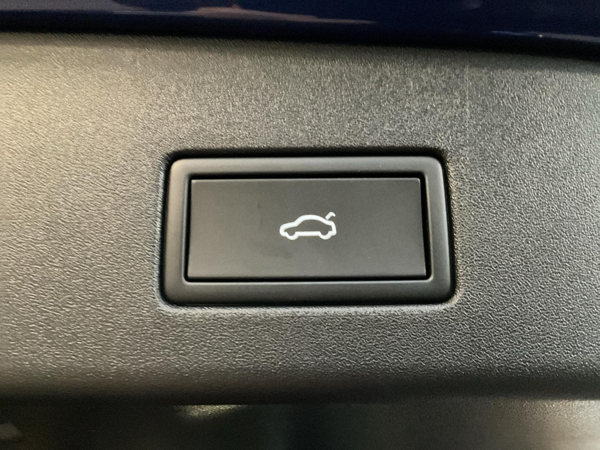 VW ID.4 77kWh+Pro+AHK+LM19+P.Design (2023) - Foto 18