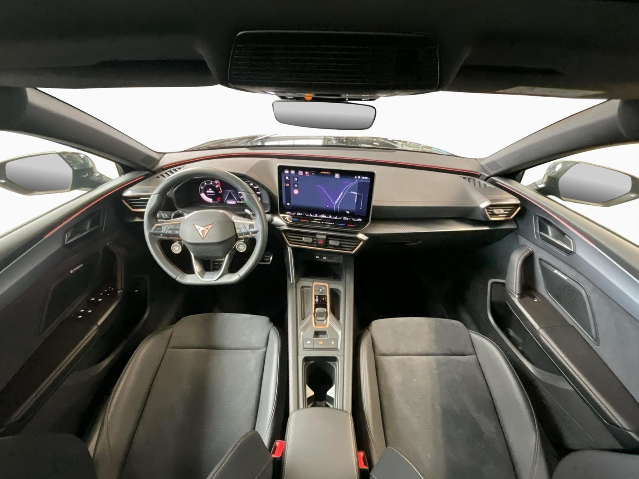 Cupra Leon ST+DSG+Pure-Perf.+Skyline (2025) - Foto 2