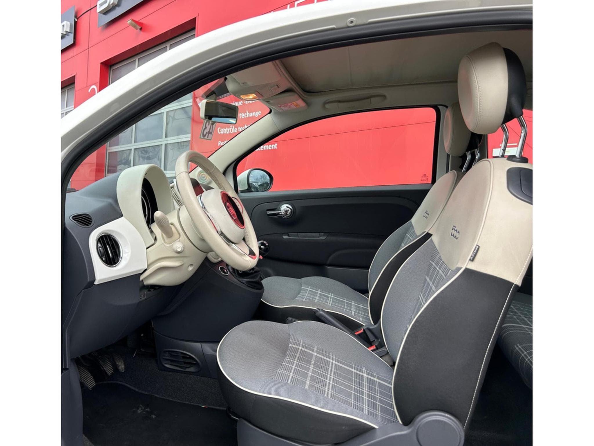 Fiat 500 CABRIO 85CV (2017) - Photo 8