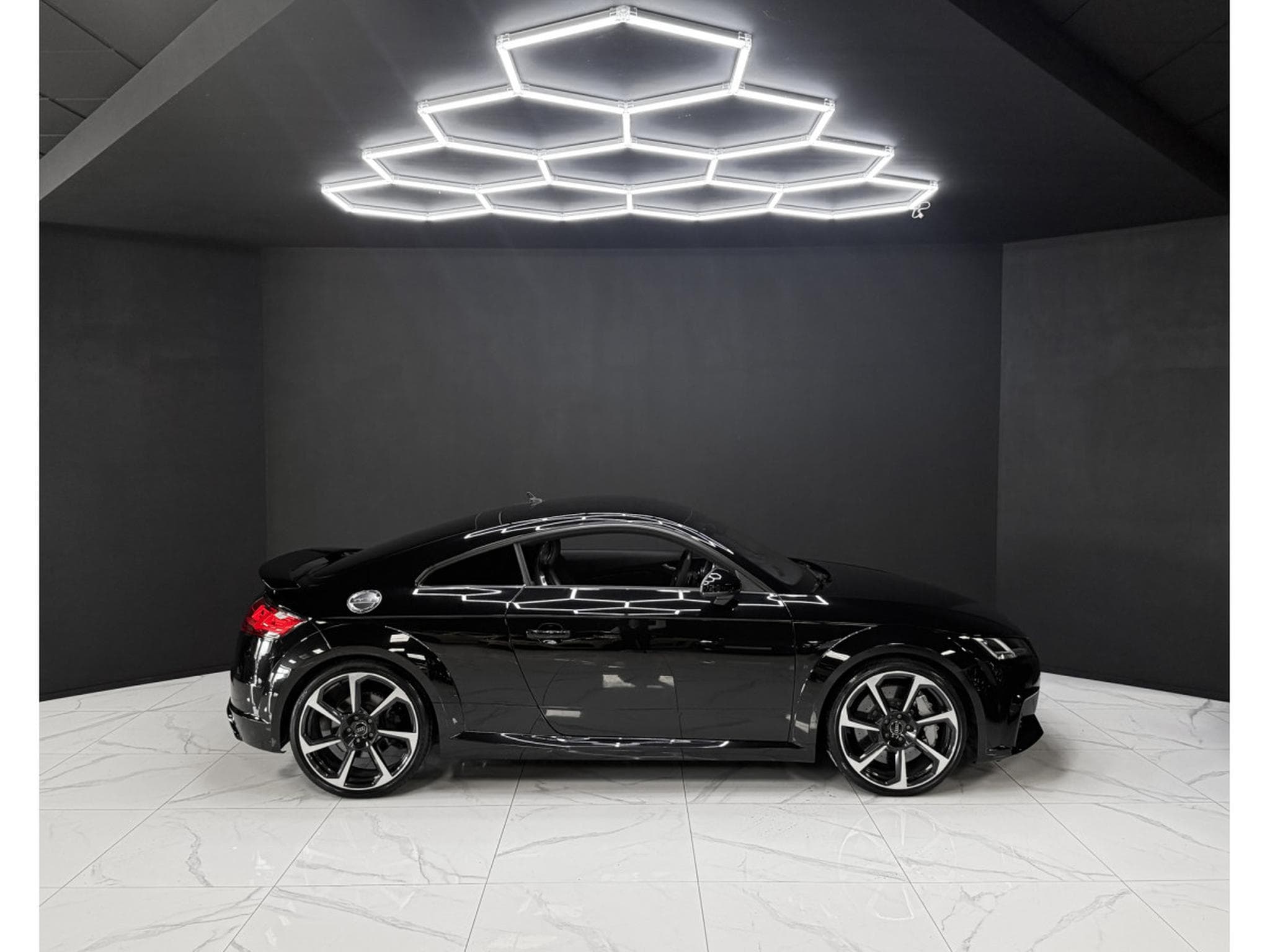 Audi TTRS COUPE / B&O / CARBON / MATRIX LED / MAGN. RIDE (2018) - Foto 6