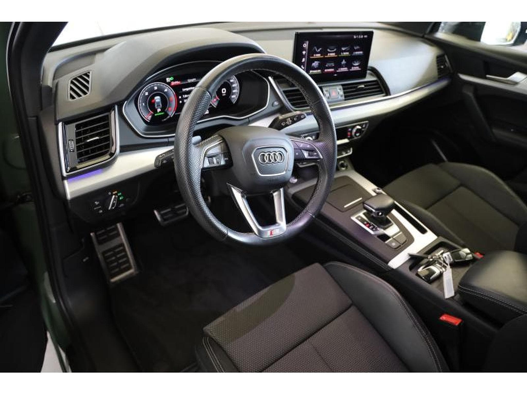 Audi Q5 S Line (2020) - Photo 14