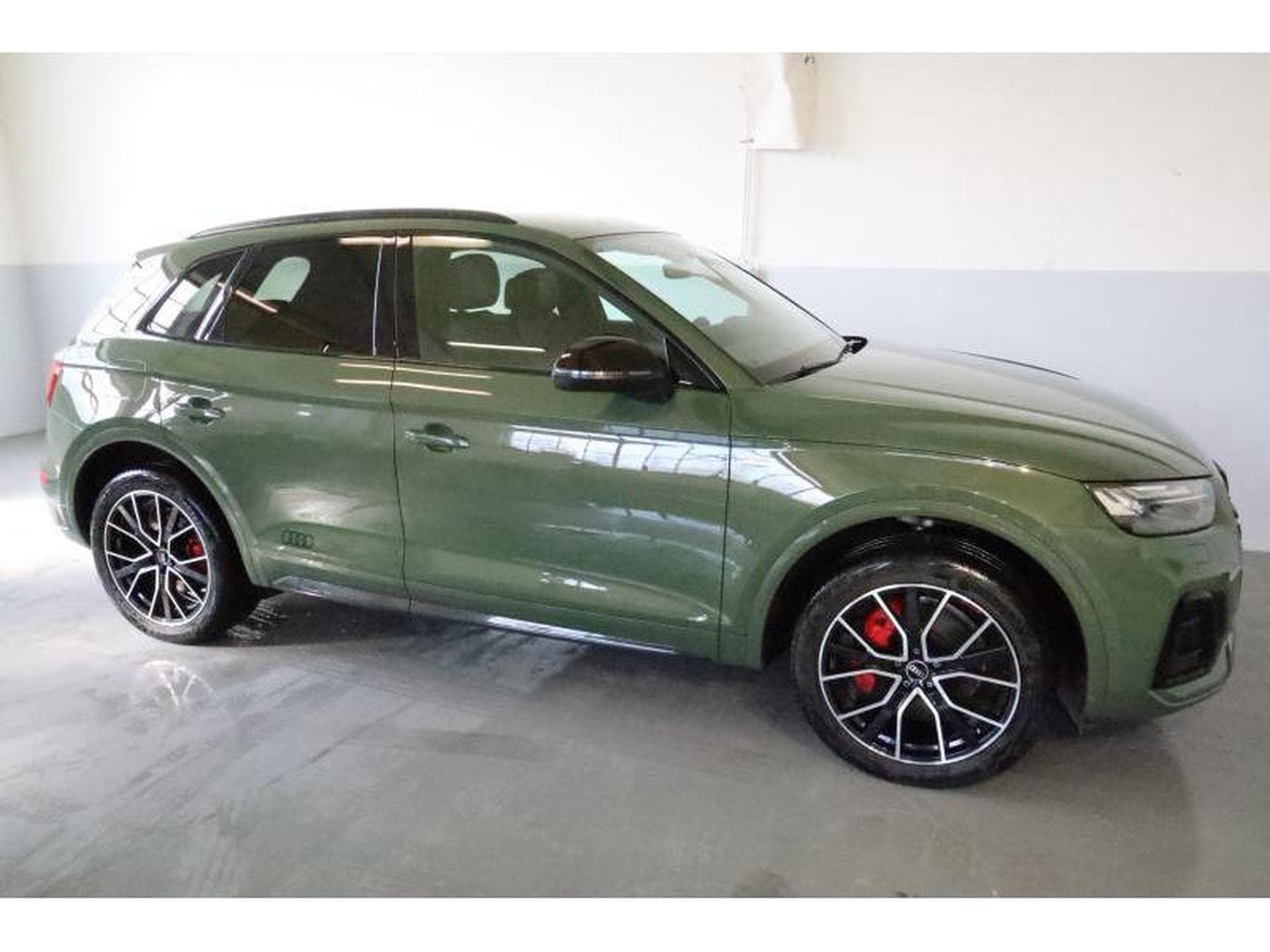 Audi Q5 S Line (2020) - Photo 22