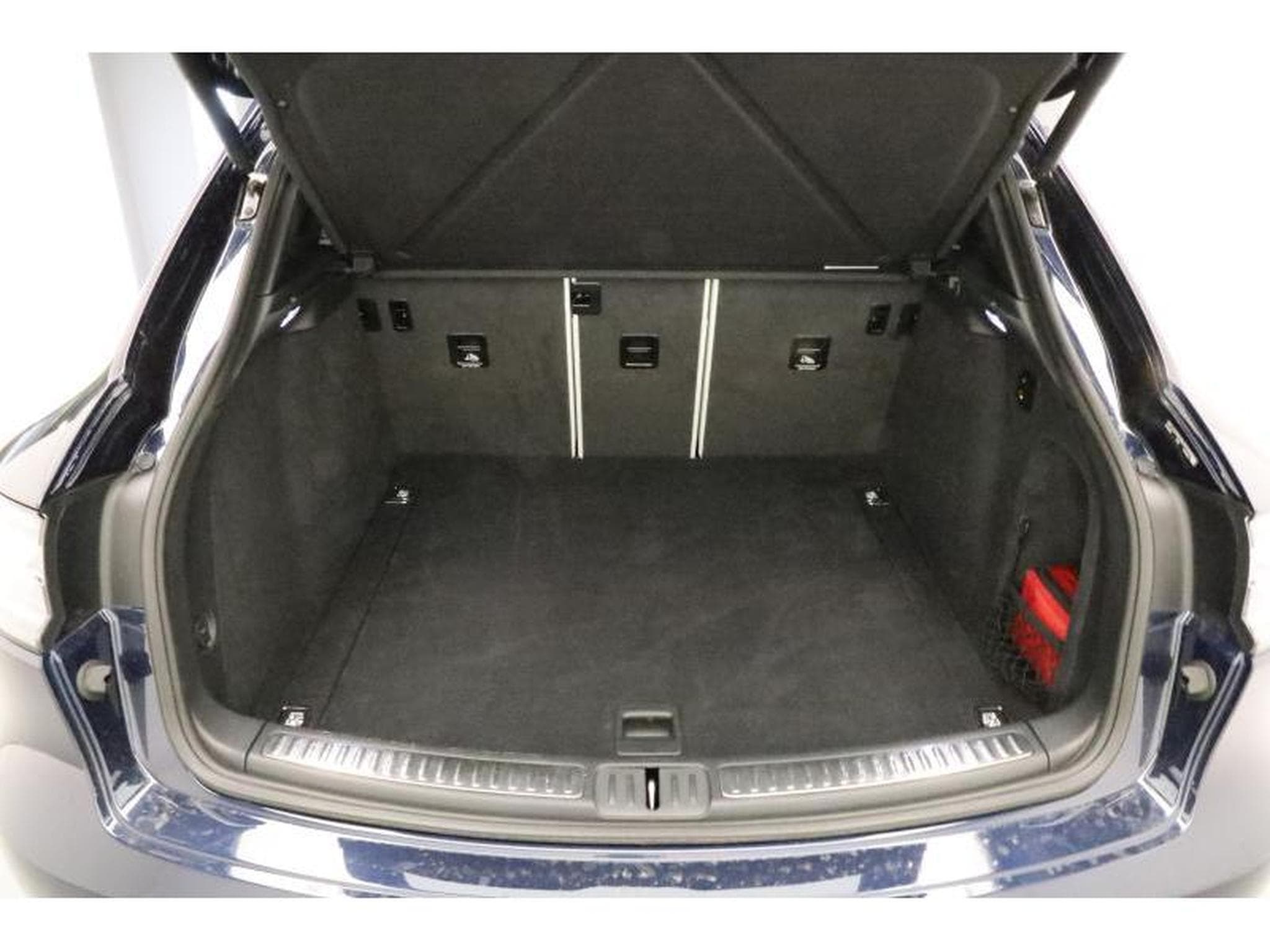 Porsche Macan S (2022) - Photo 16