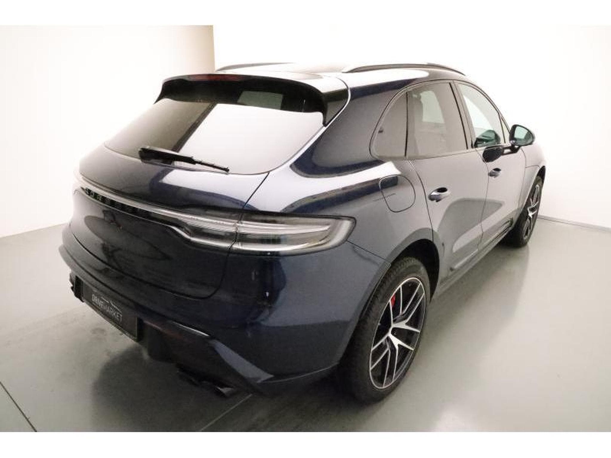 Porsche Macan S (2022) - Photo 22