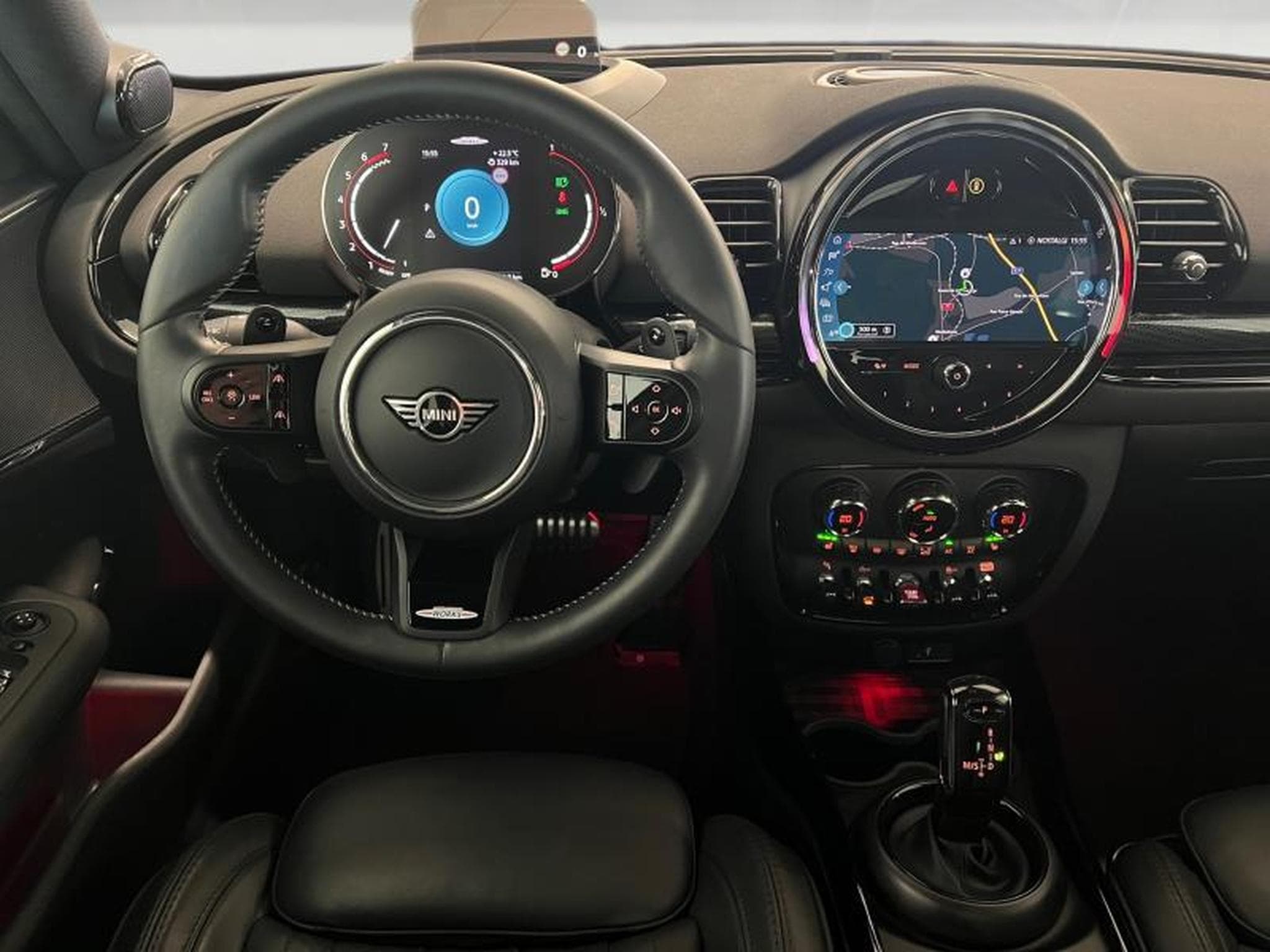 MINI Clubman John Cooper Works (2023) - Photo 15