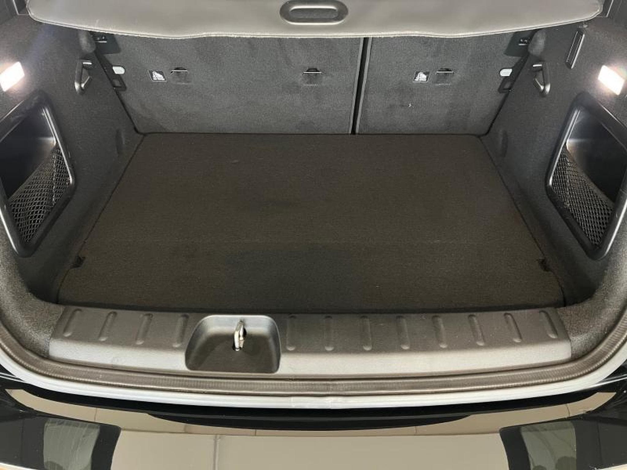 MINI Clubman John Cooper Works (2023) - Photo 18