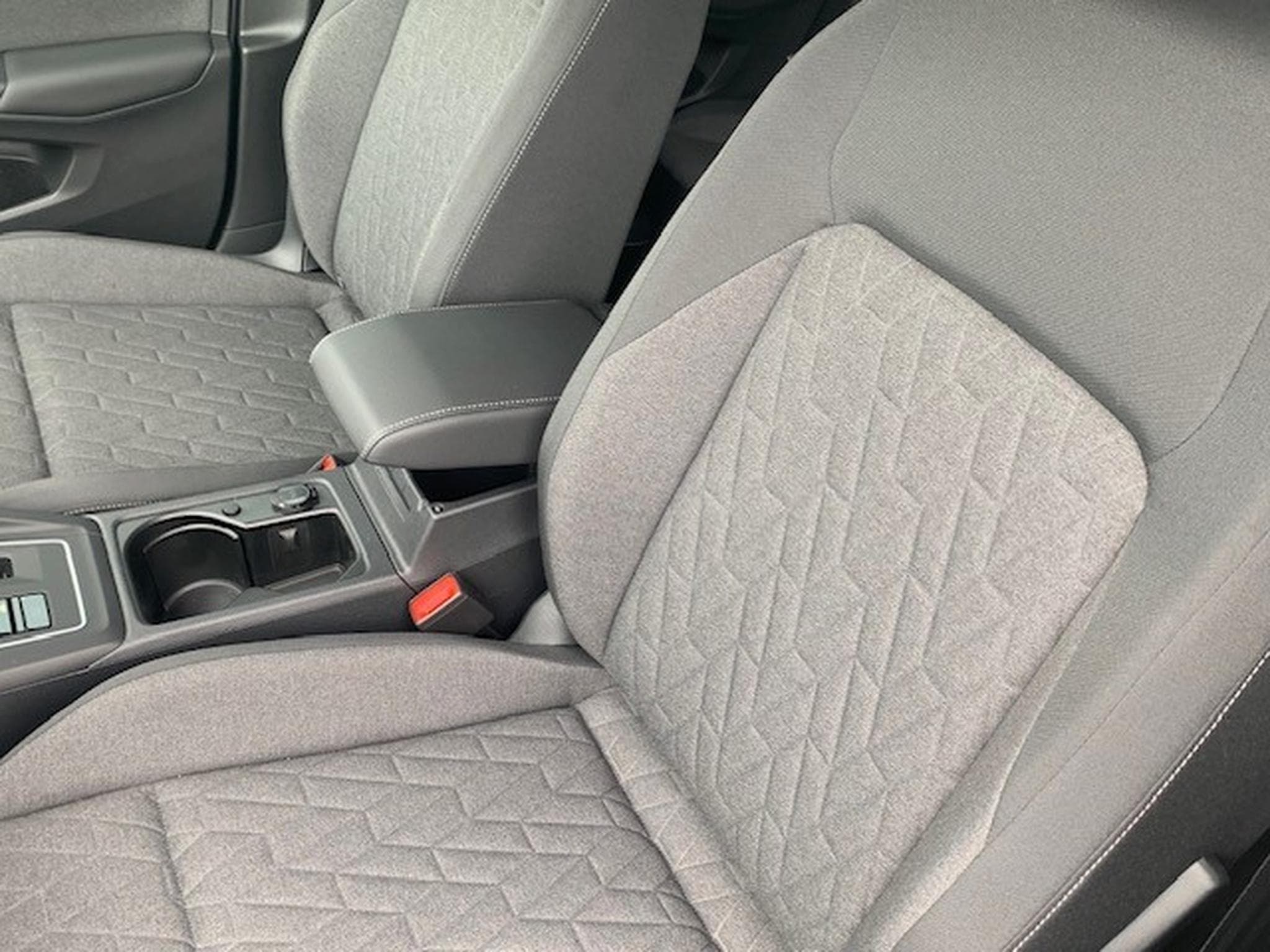 VW Golf Variant LIFE 1.5TSI 150CV DSG7 (2026) - Foto 2