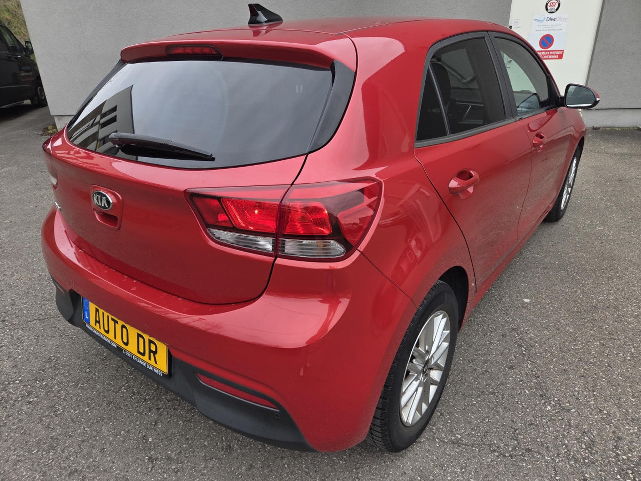 Kia Rio 1.2 84CV Garantie 12 Mois (2019) - Photo 8