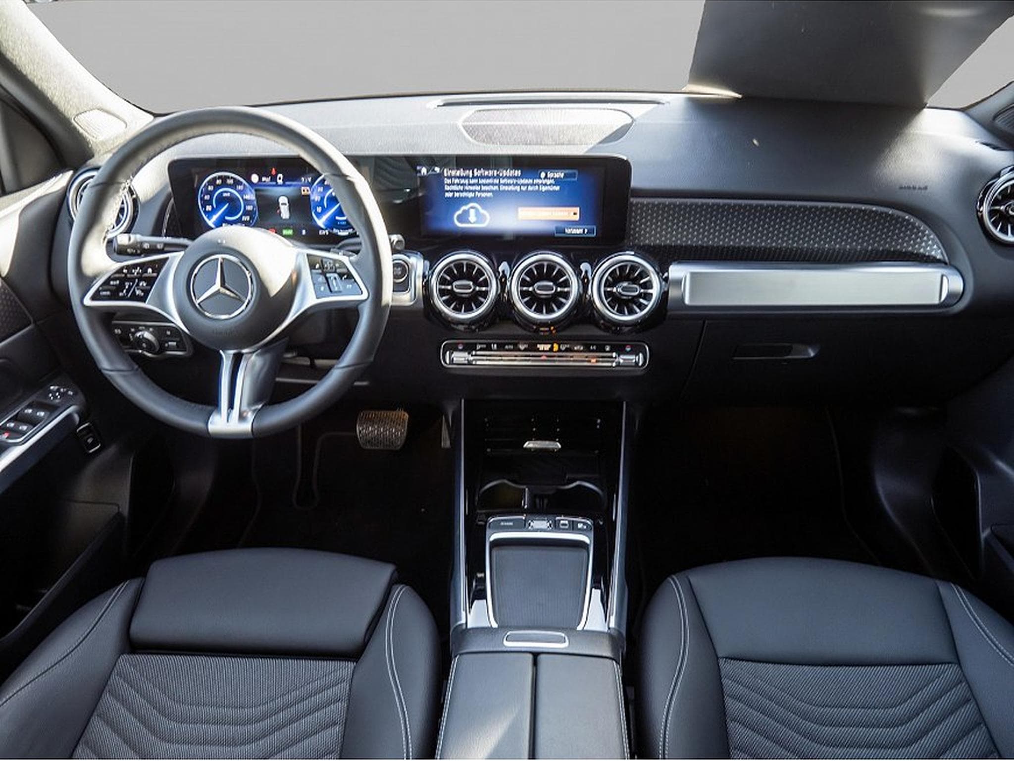 Mercedes EQB (2025) - Photo 5