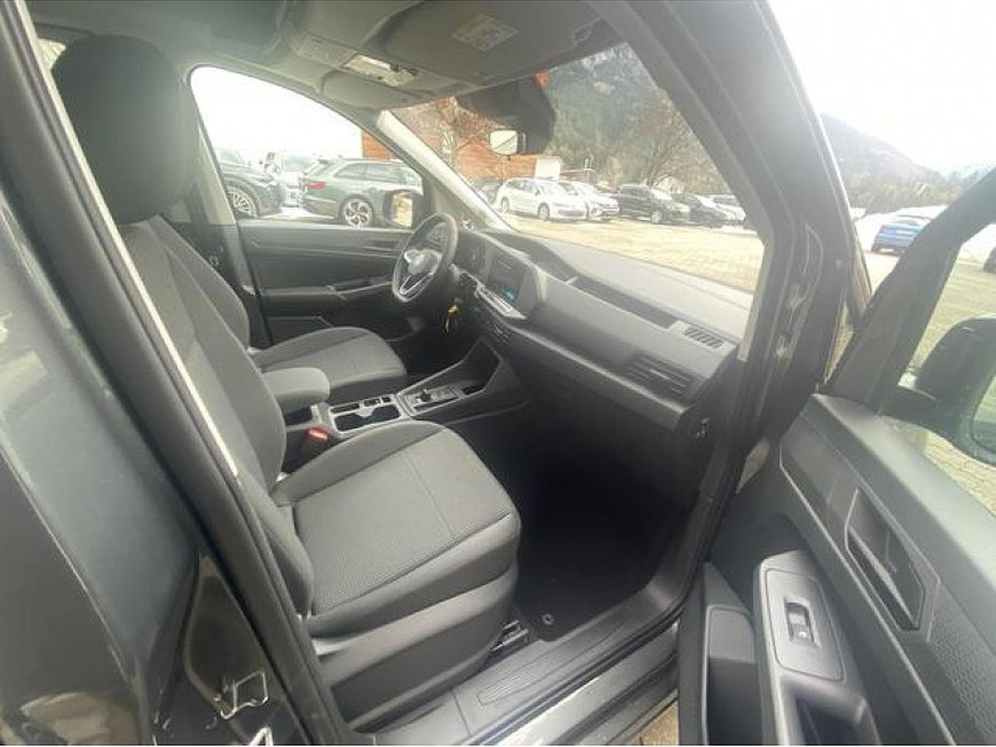 VW Caddy (2026) - Photo 9