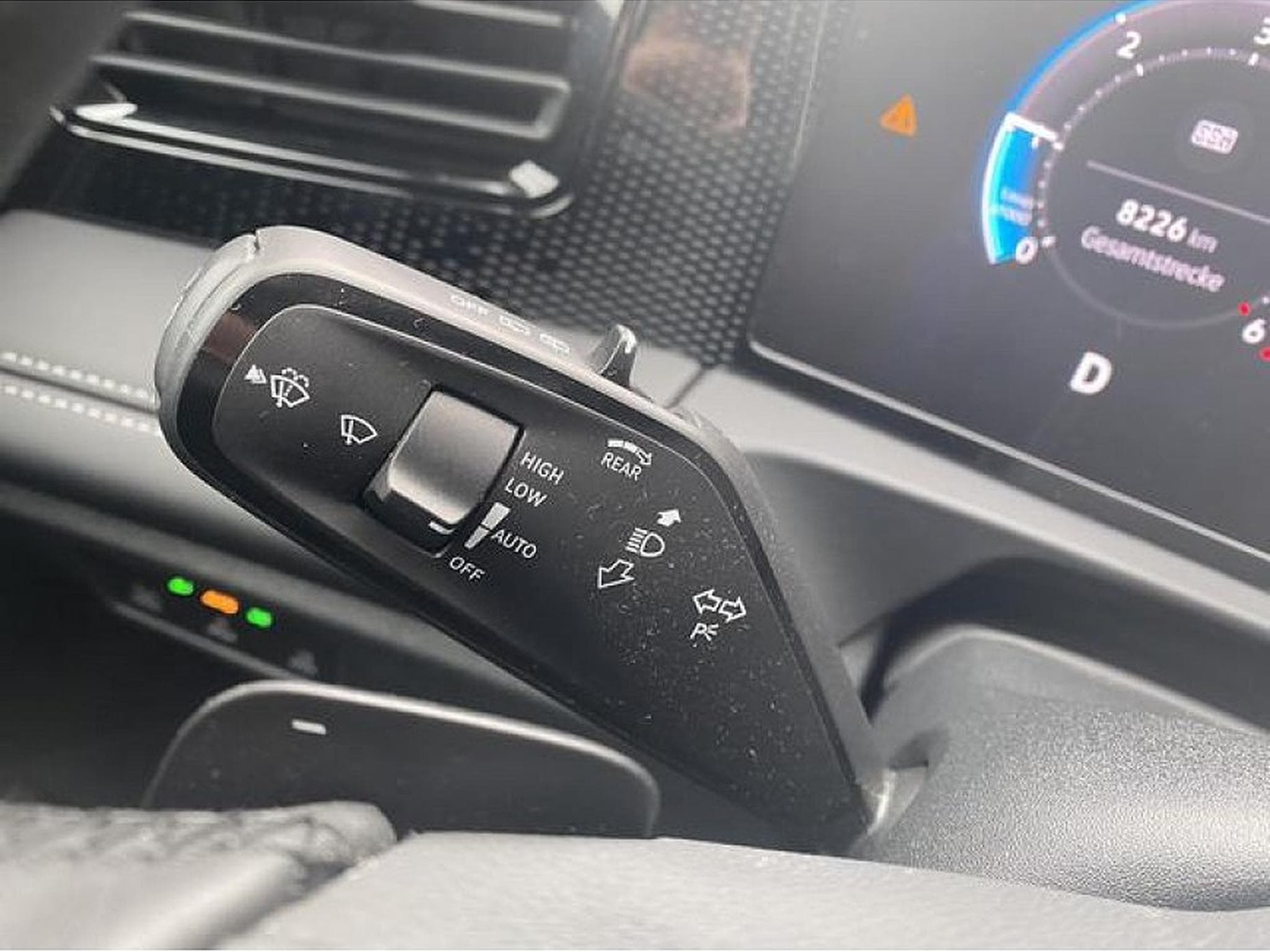 VW Tiguan (2025) - Photo 11