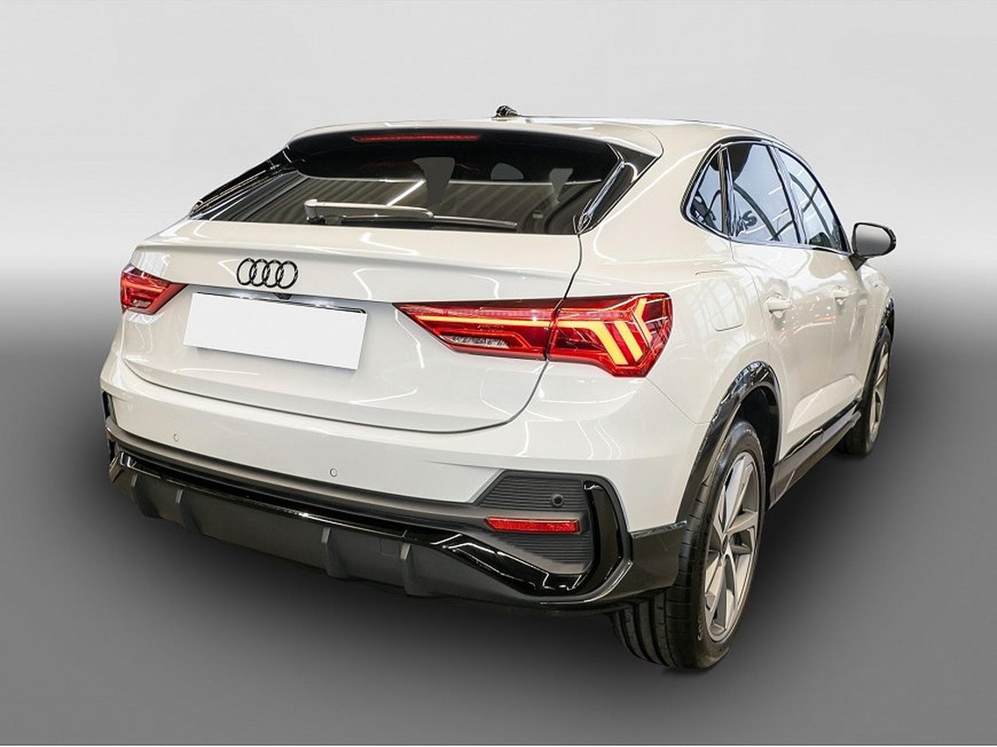 Audi Q3 (2025) - Photo 3