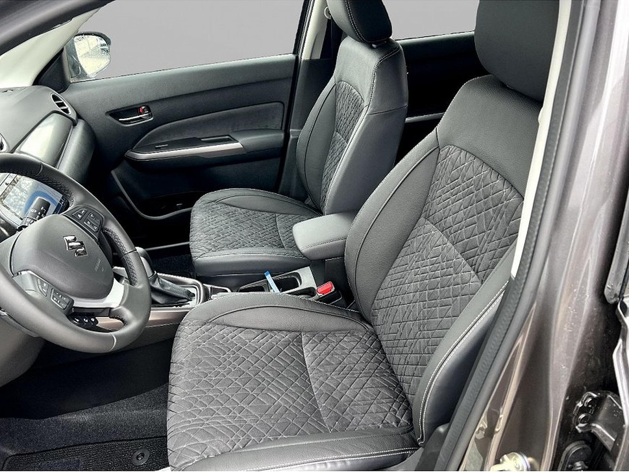 Suzuki Vitara (2025) - Photo 7