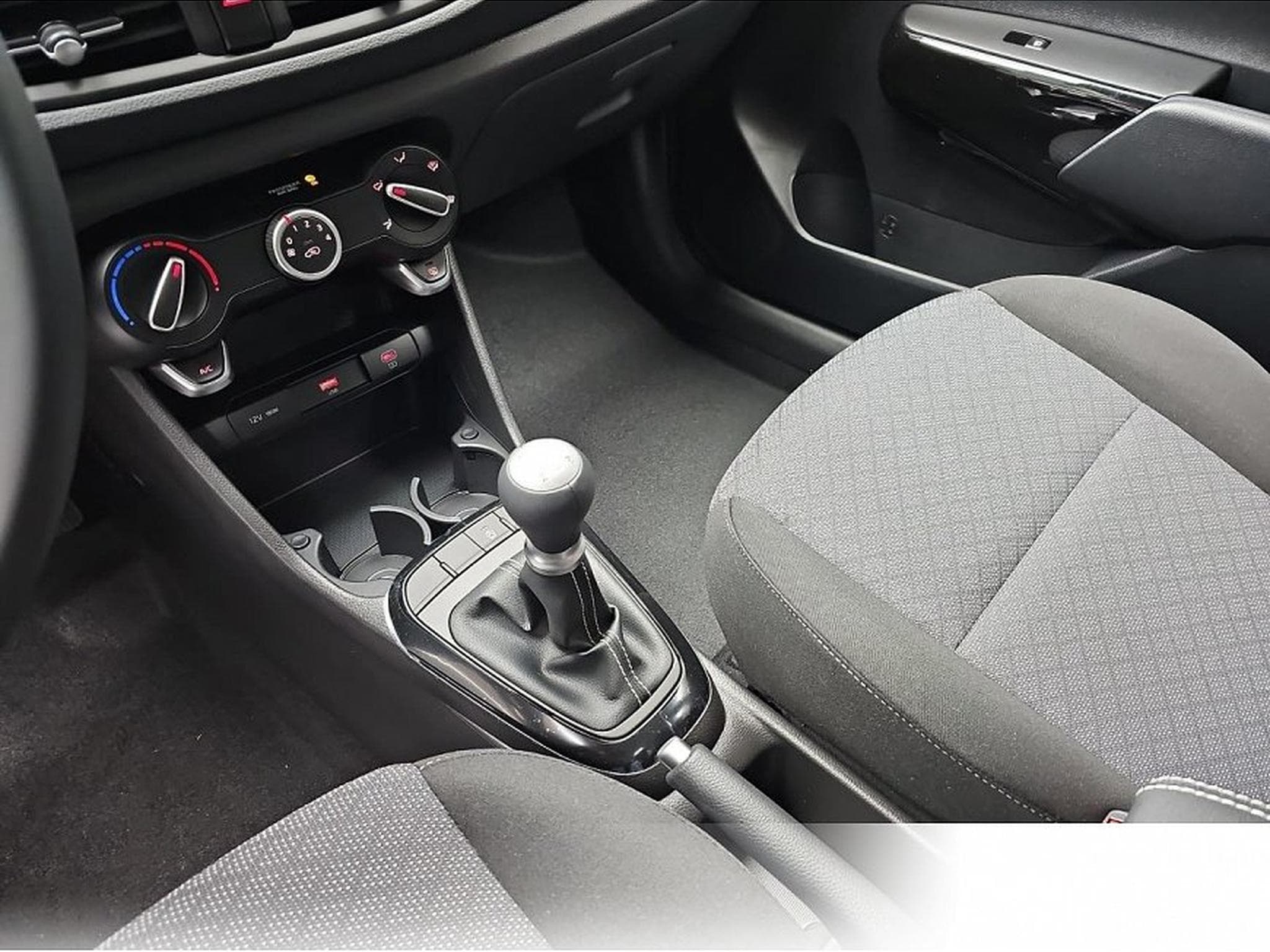 Kia Picanto (2026) - Photo 11