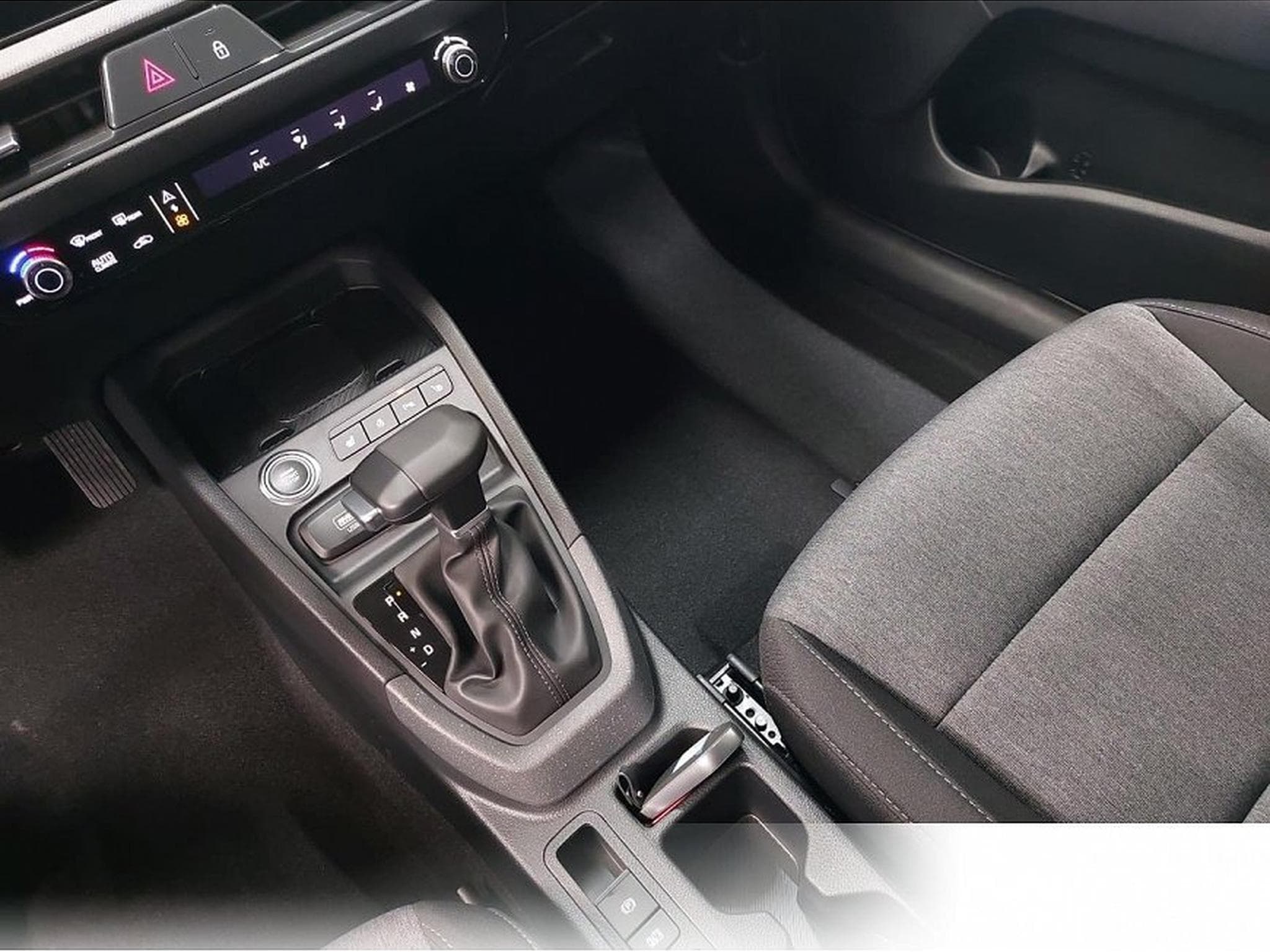 Kia Stonic (2026) - Photo 11