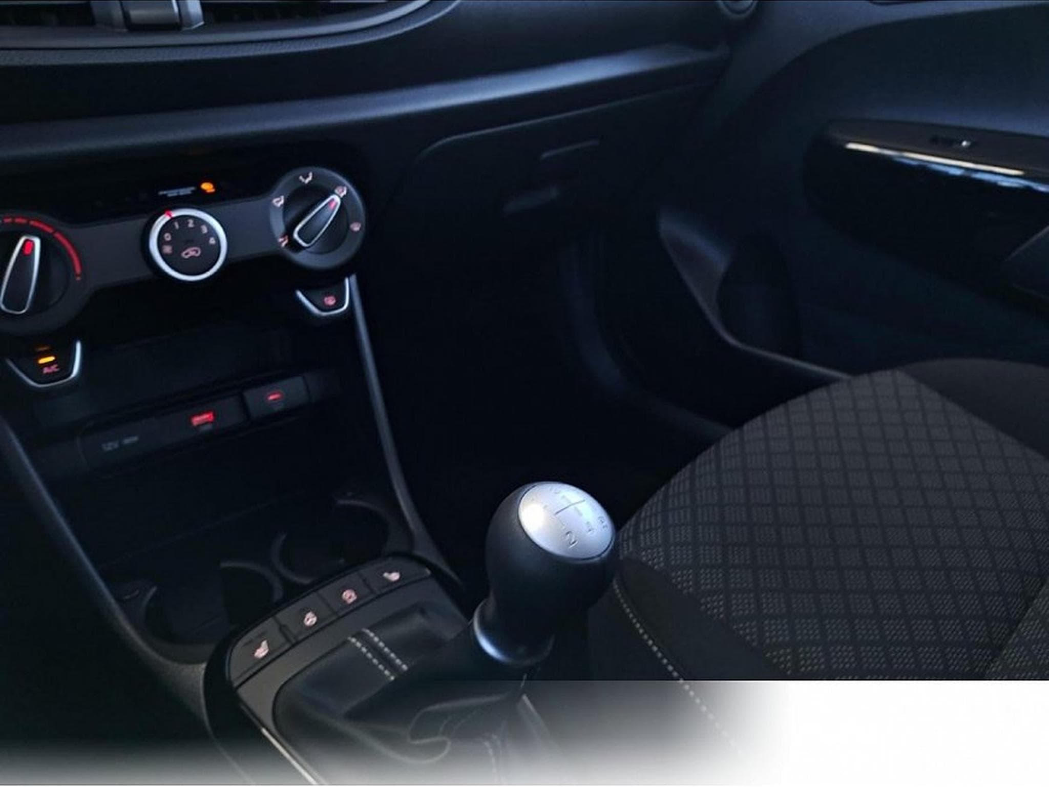 Kia Picanto (2026) - Photo 11