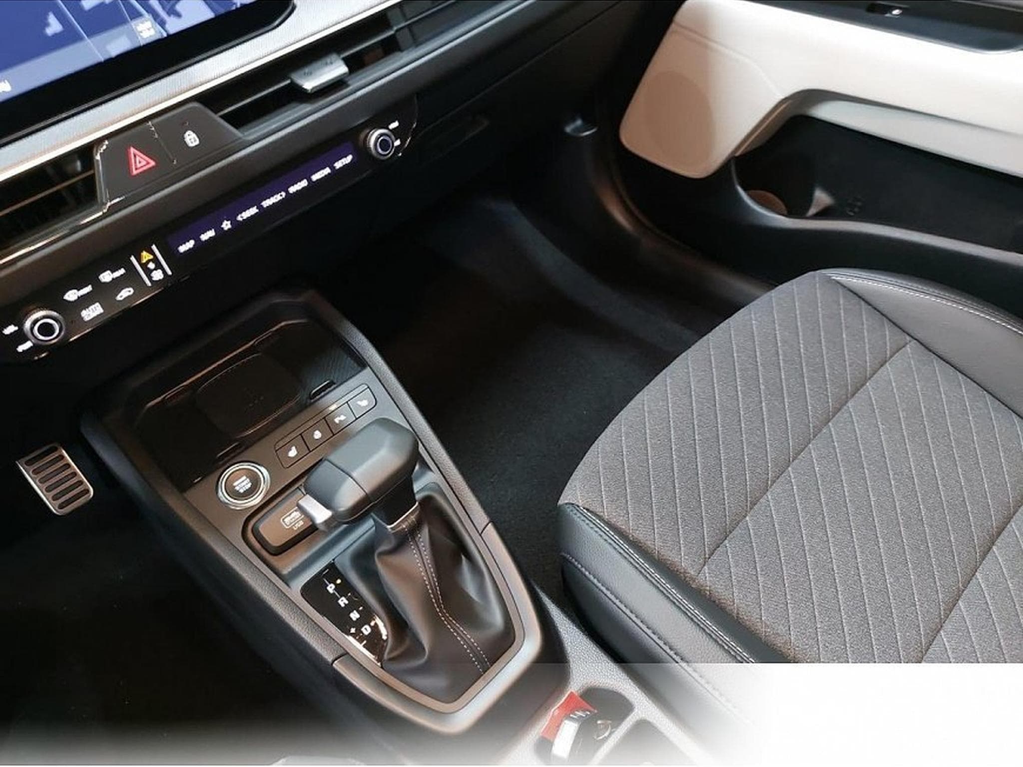 Kia Stonic (2026) - Photo 11