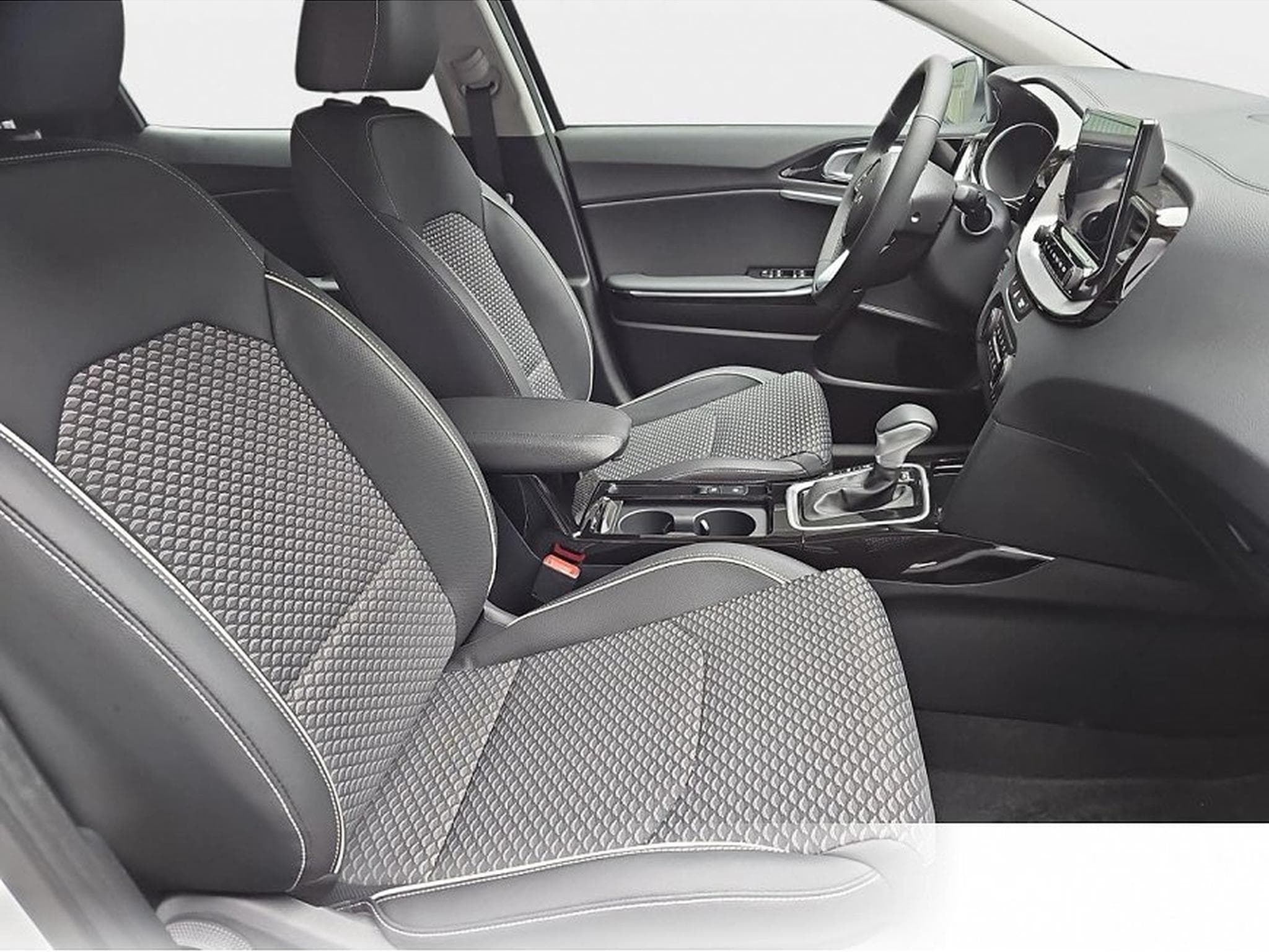 Kia XCeed (2026) - Photo 15