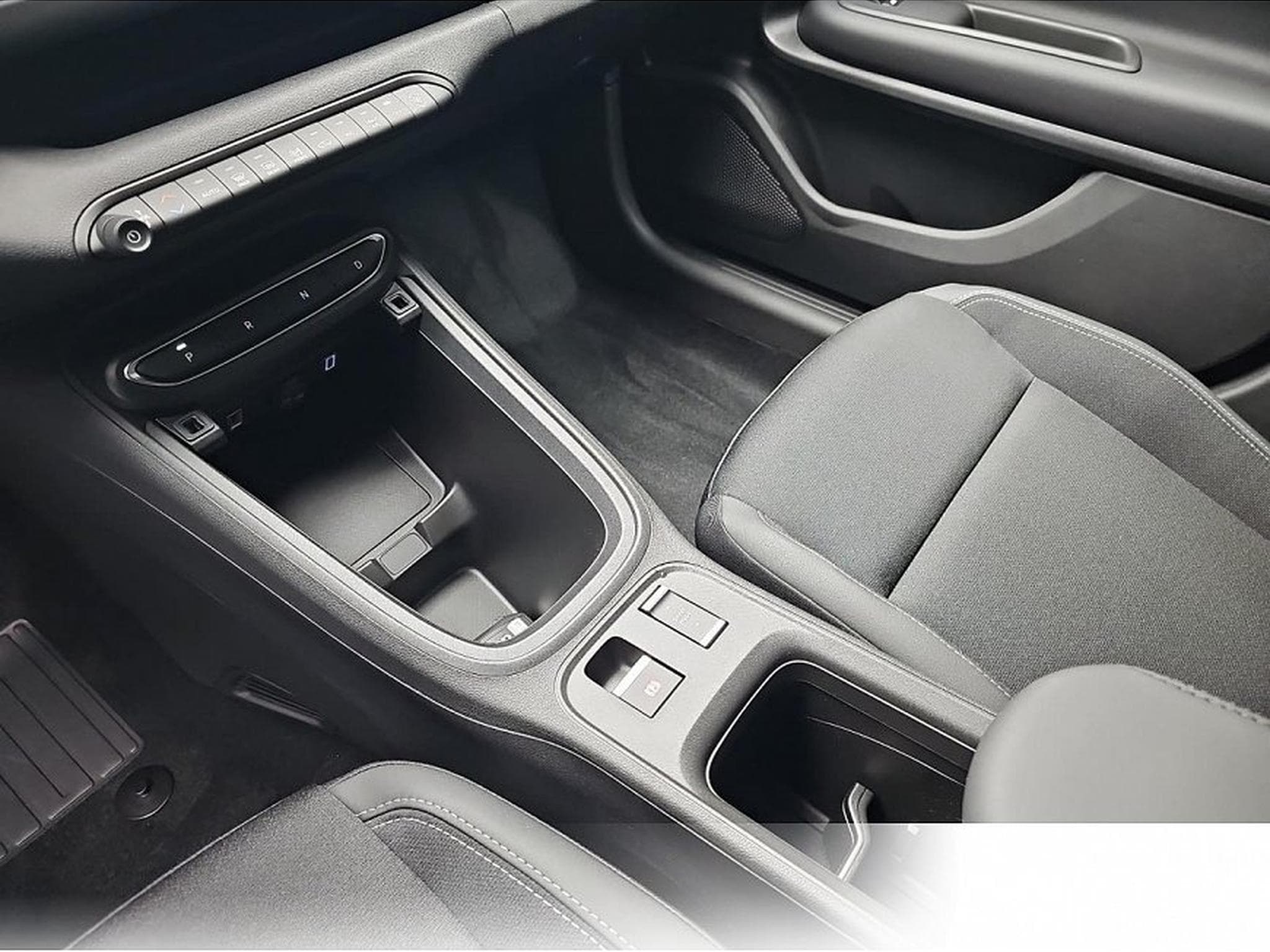 Jeep Wrangler (2026) - Photo 11