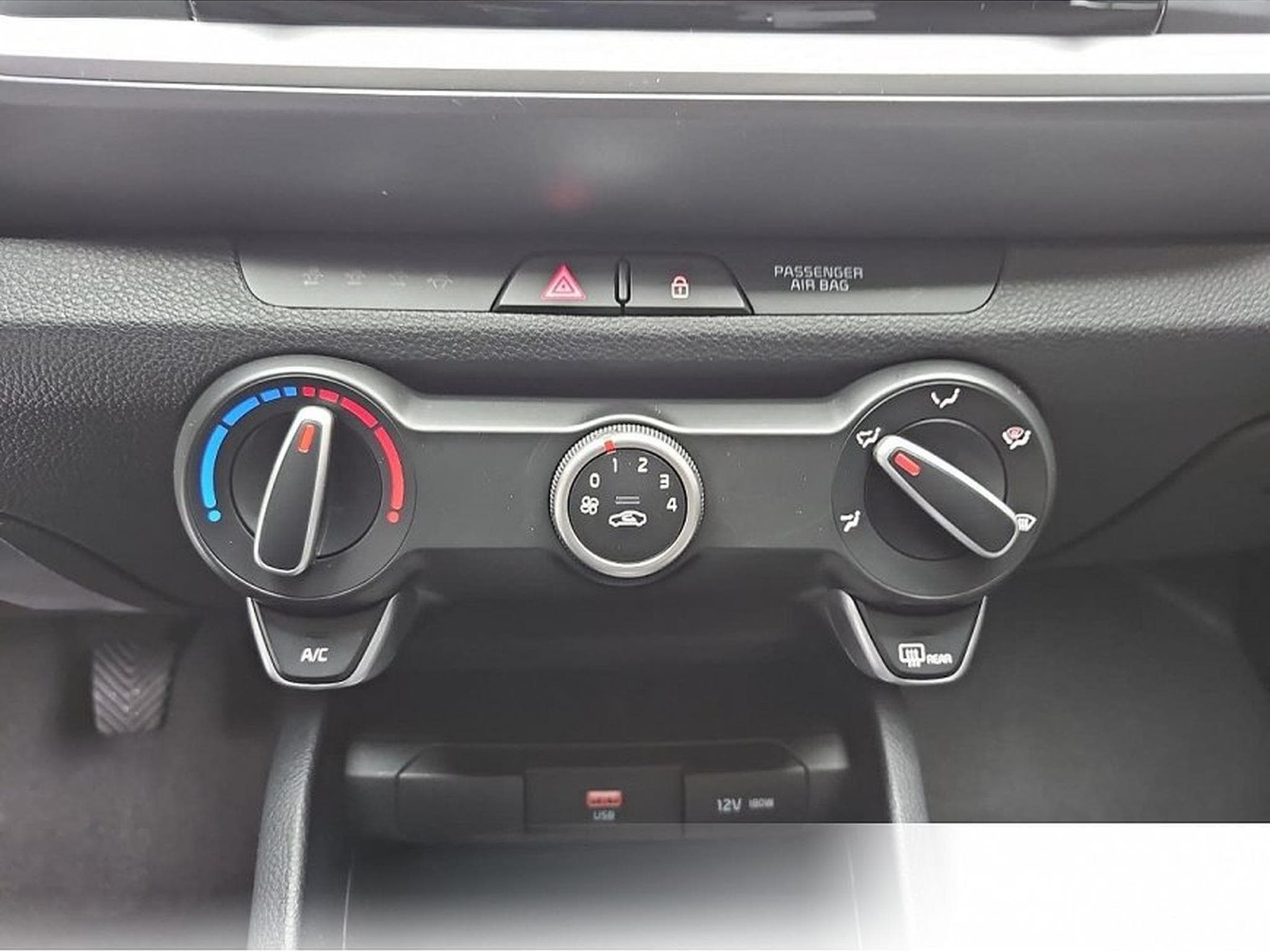 Kia Stonic (2026) - Photo 10