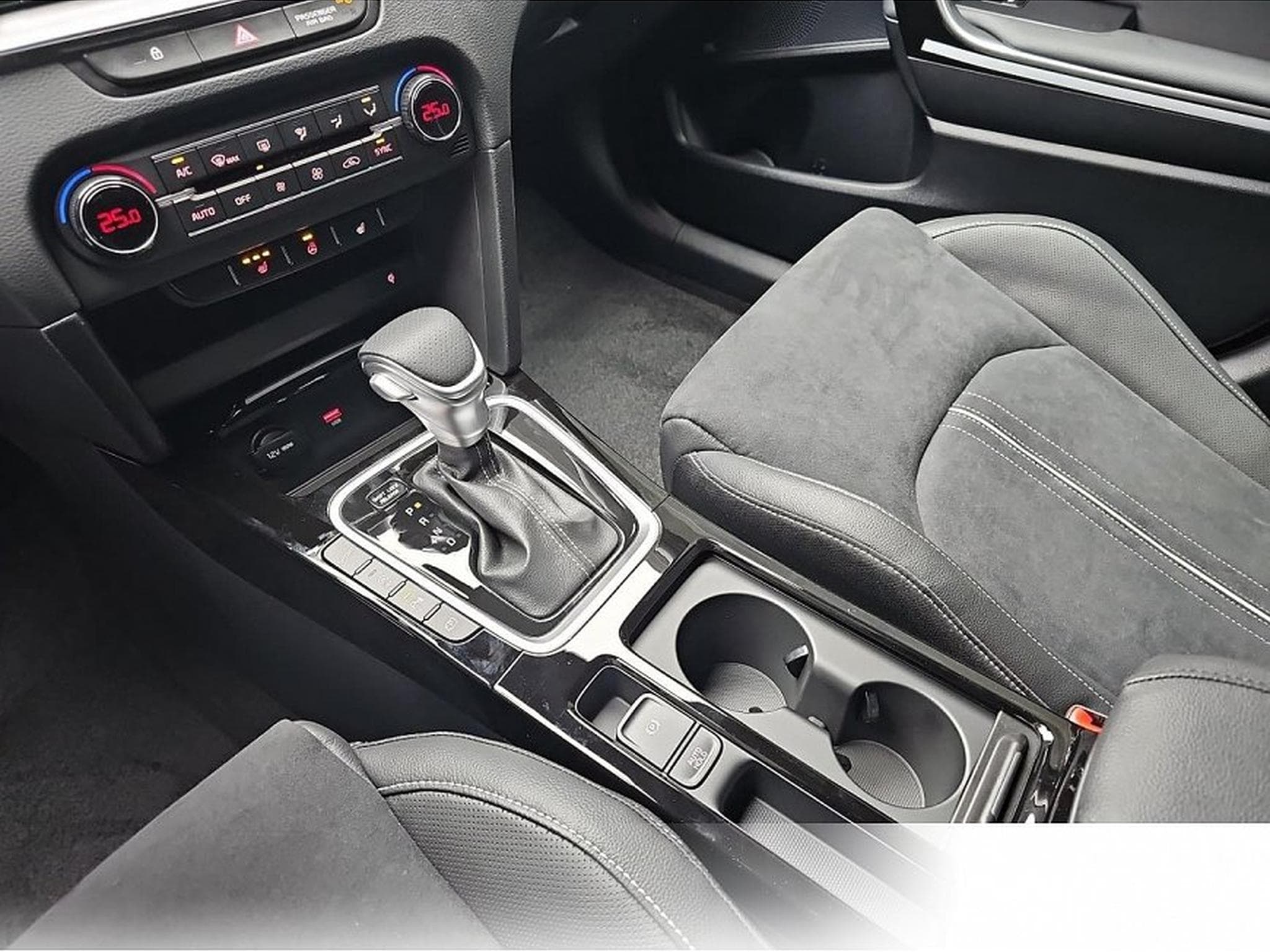 Kia XCeed (2026) - Foto 11