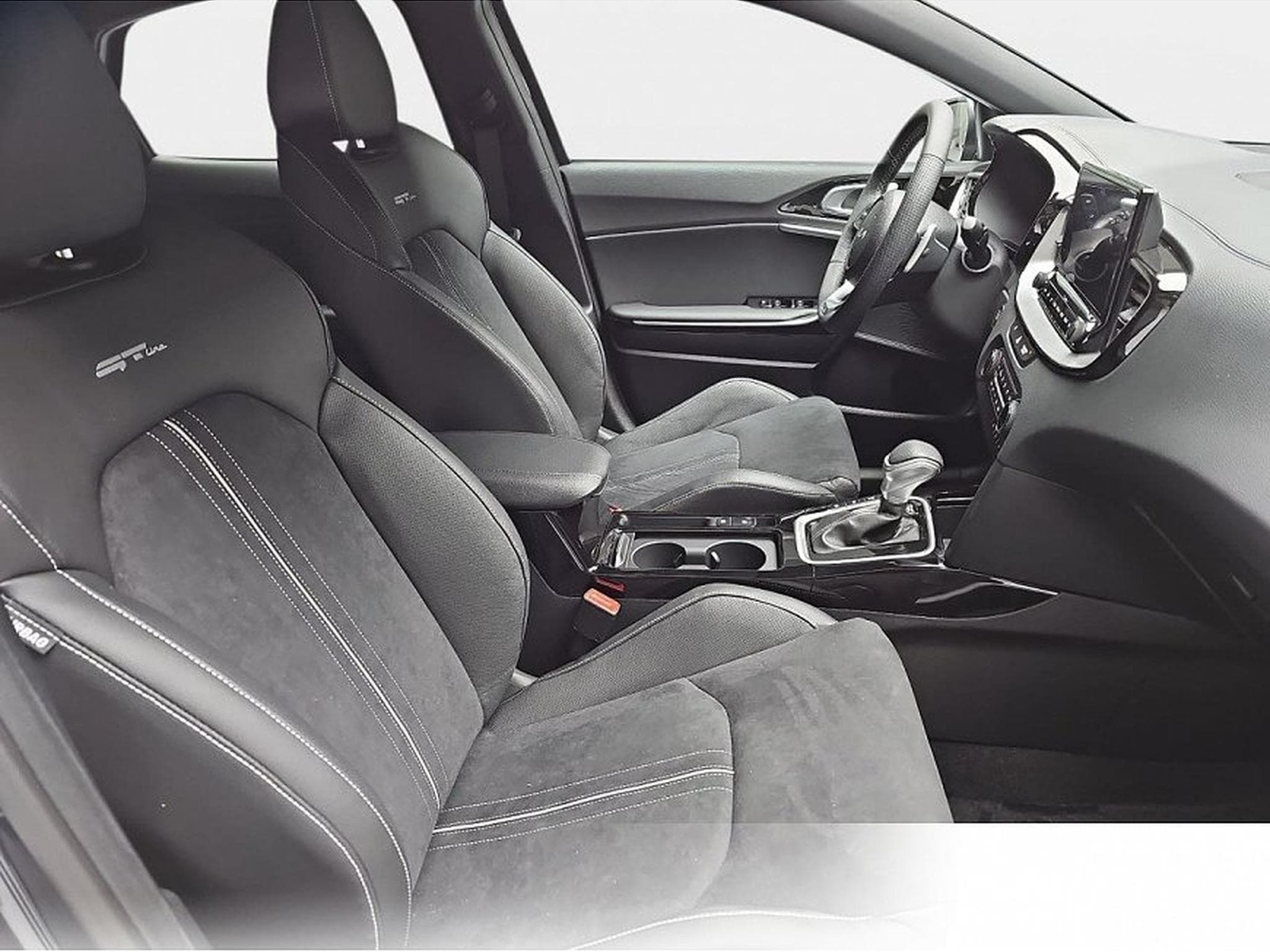 Kia XCeed (2026) - Foto 15