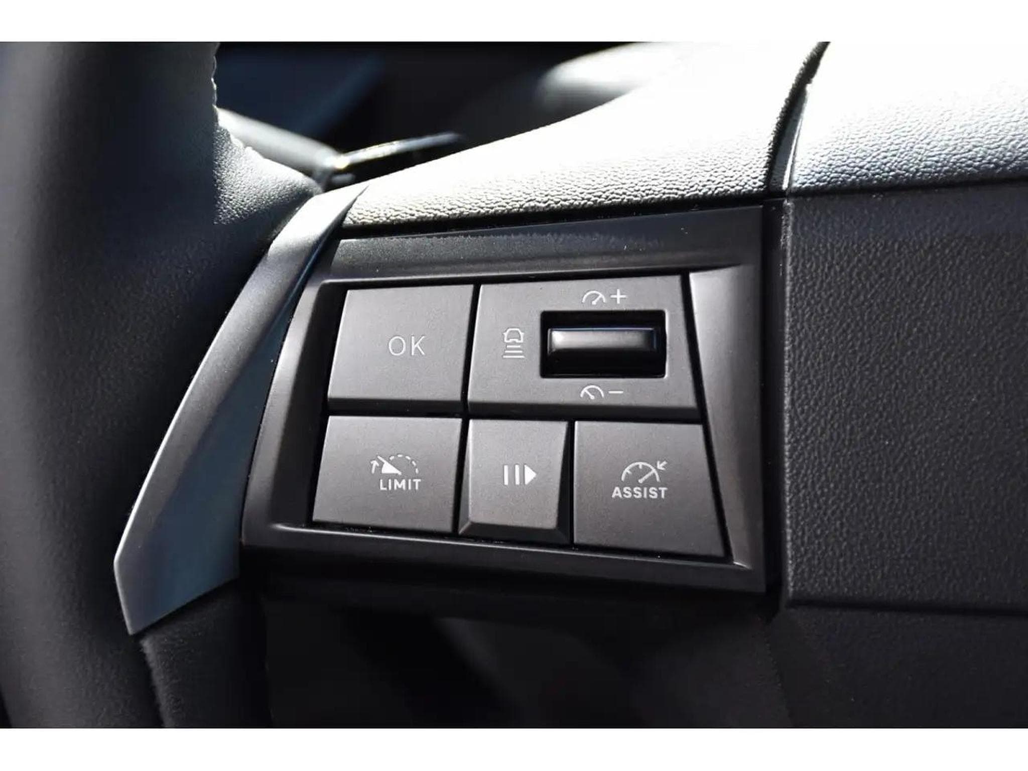 Opel Mokka (2025) - Foto 22