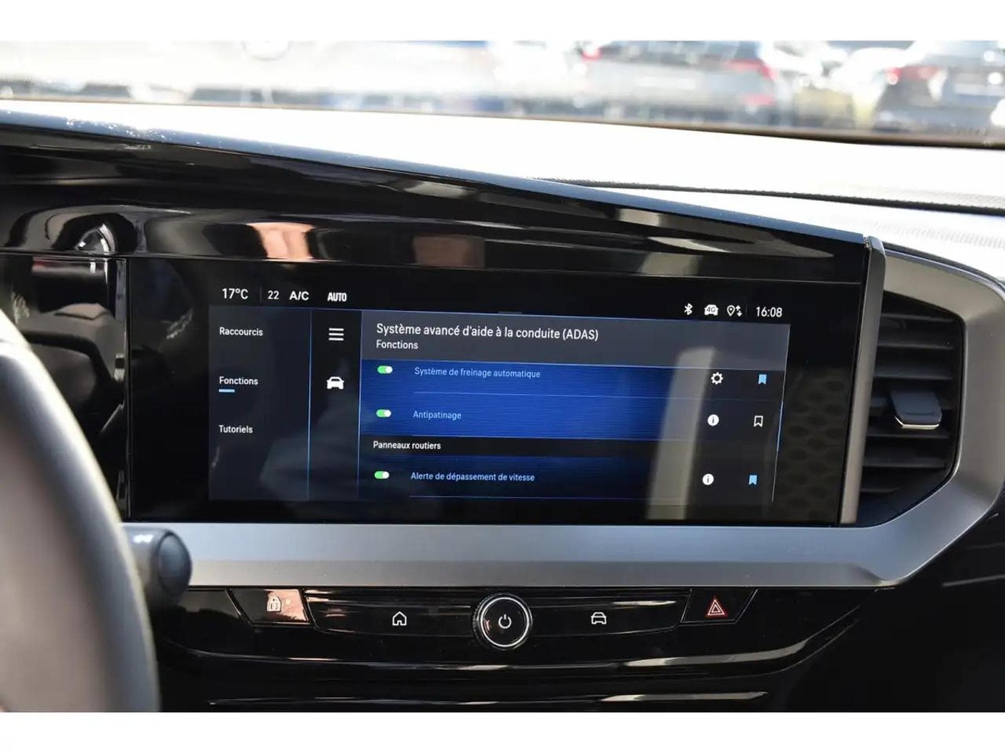 Opel Mokka (2025) - Foto 14