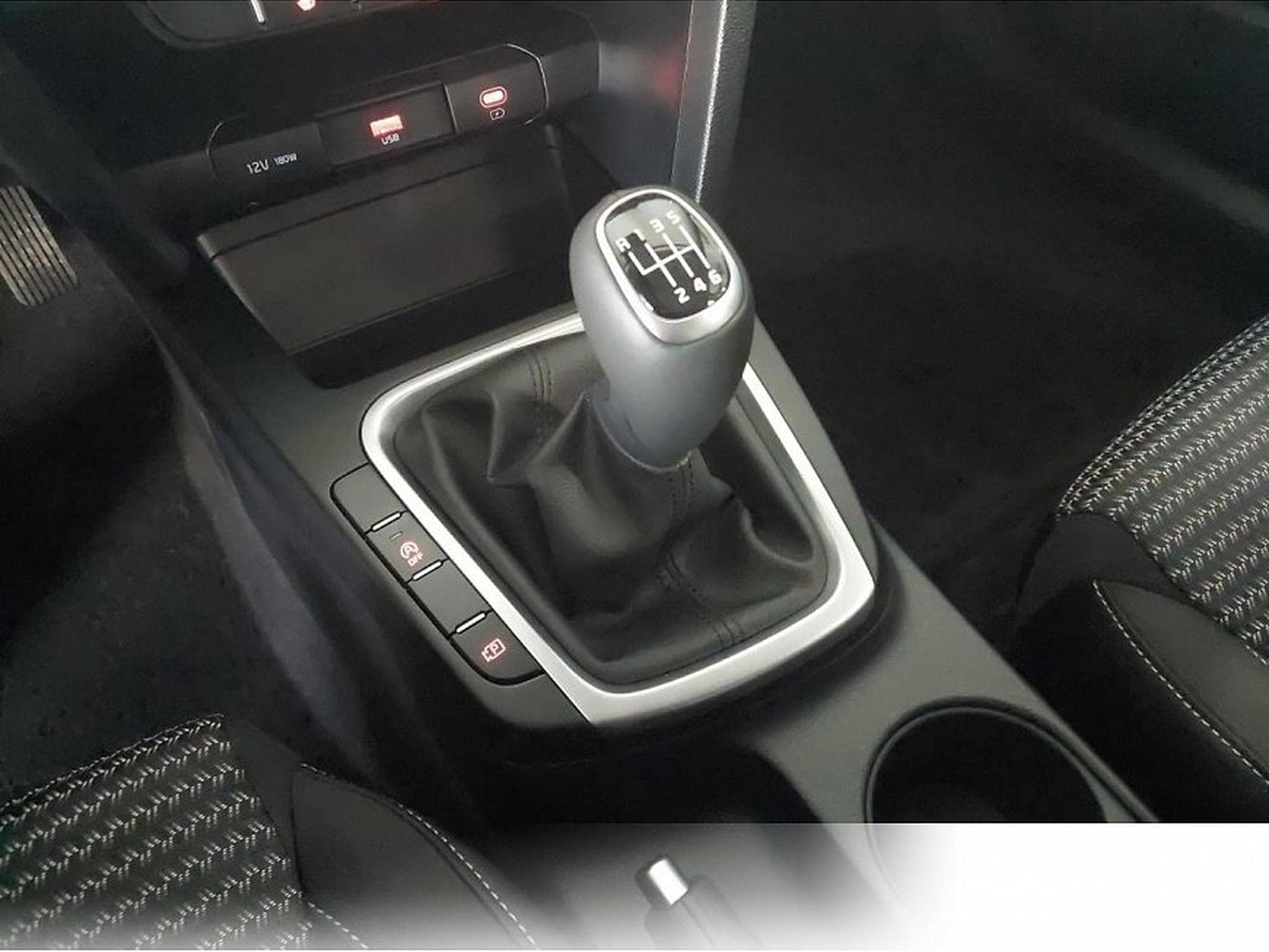 Kia XCeed (2026) - Foto 11