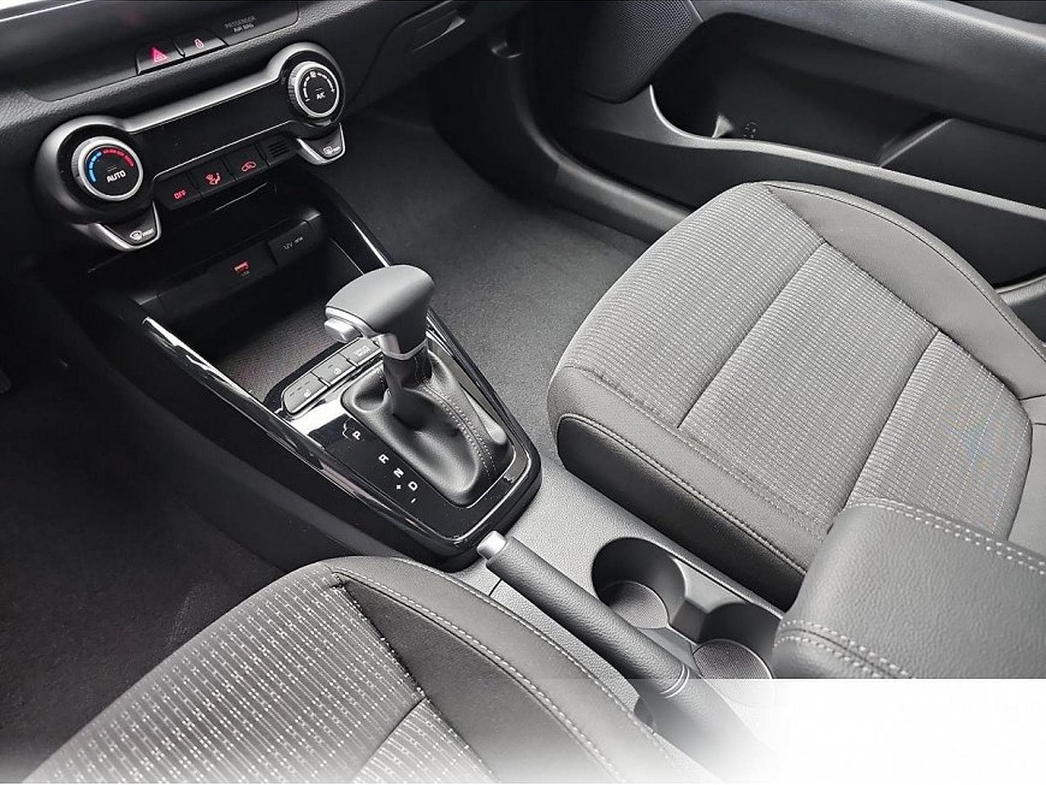 Kia Stonic (2026) - Foto 11