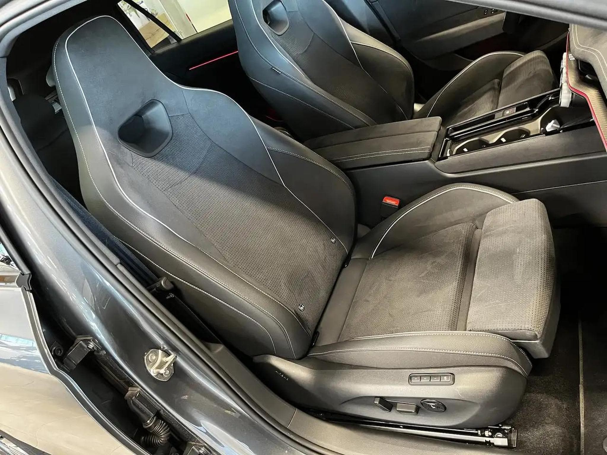 Skoda Superb (2025) - Foto 18