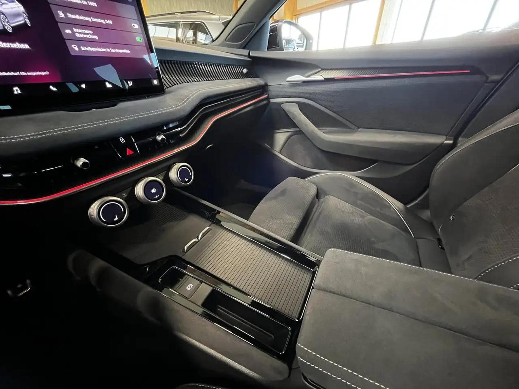 Skoda Superb (2025) - Foto 19