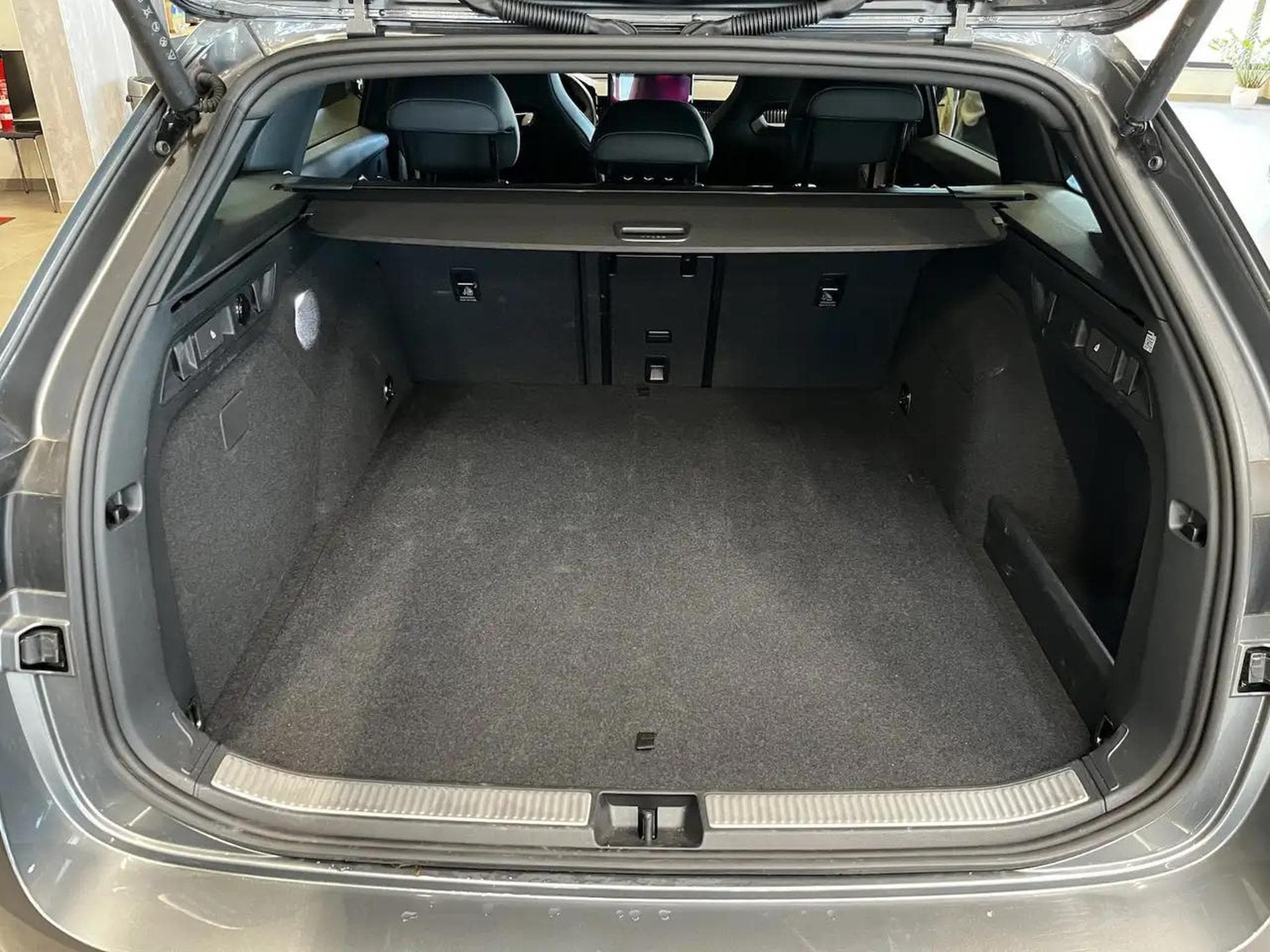 Skoda Superb (2025) - Foto 20