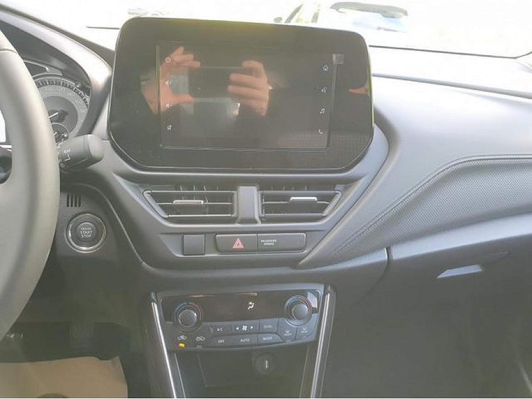 Suzuki S-Cross (2026) - Foto 12