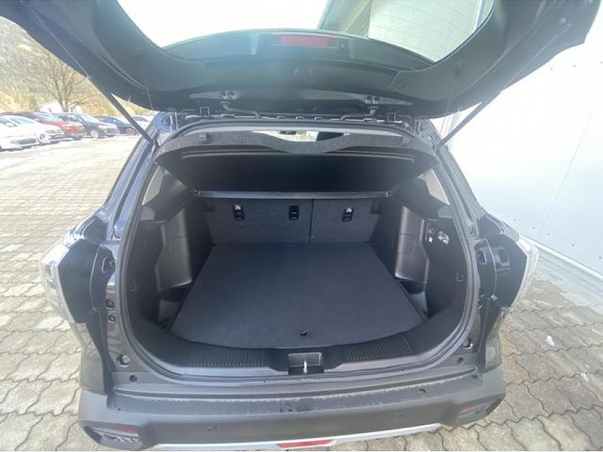 Suzuki S-Cross (2026) - Foto 7