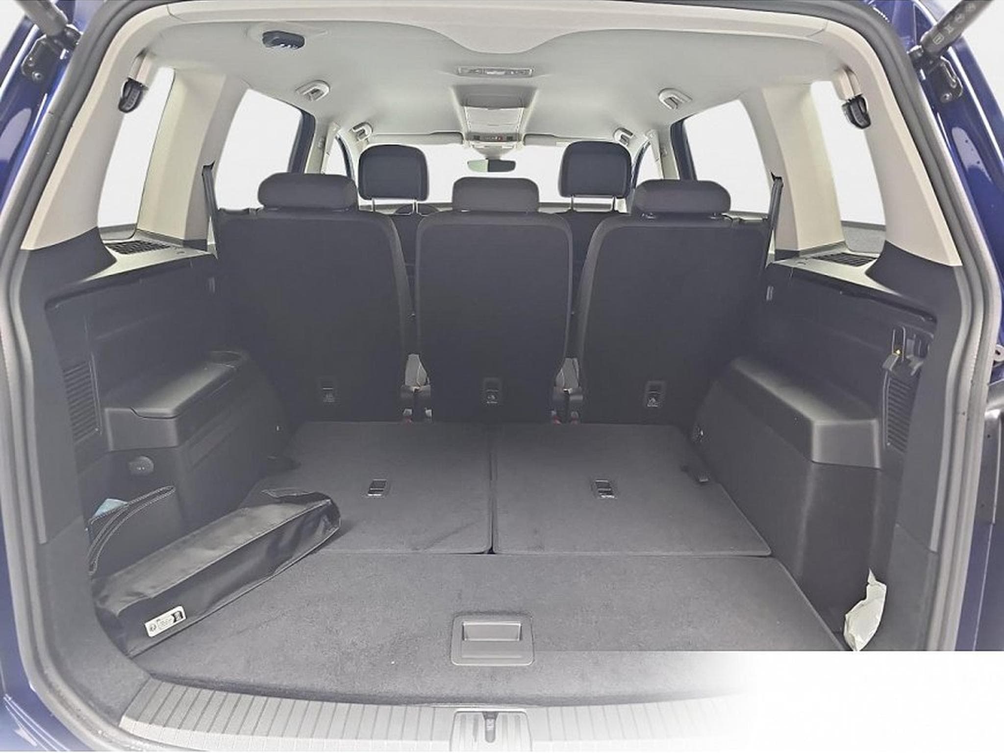 VW Touran (2026) - Foto 13